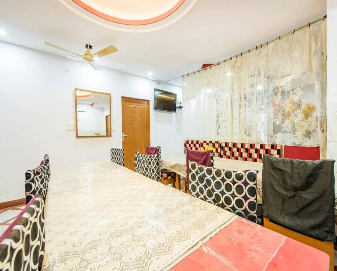 AIRPORT SKY INN HOMESTAY