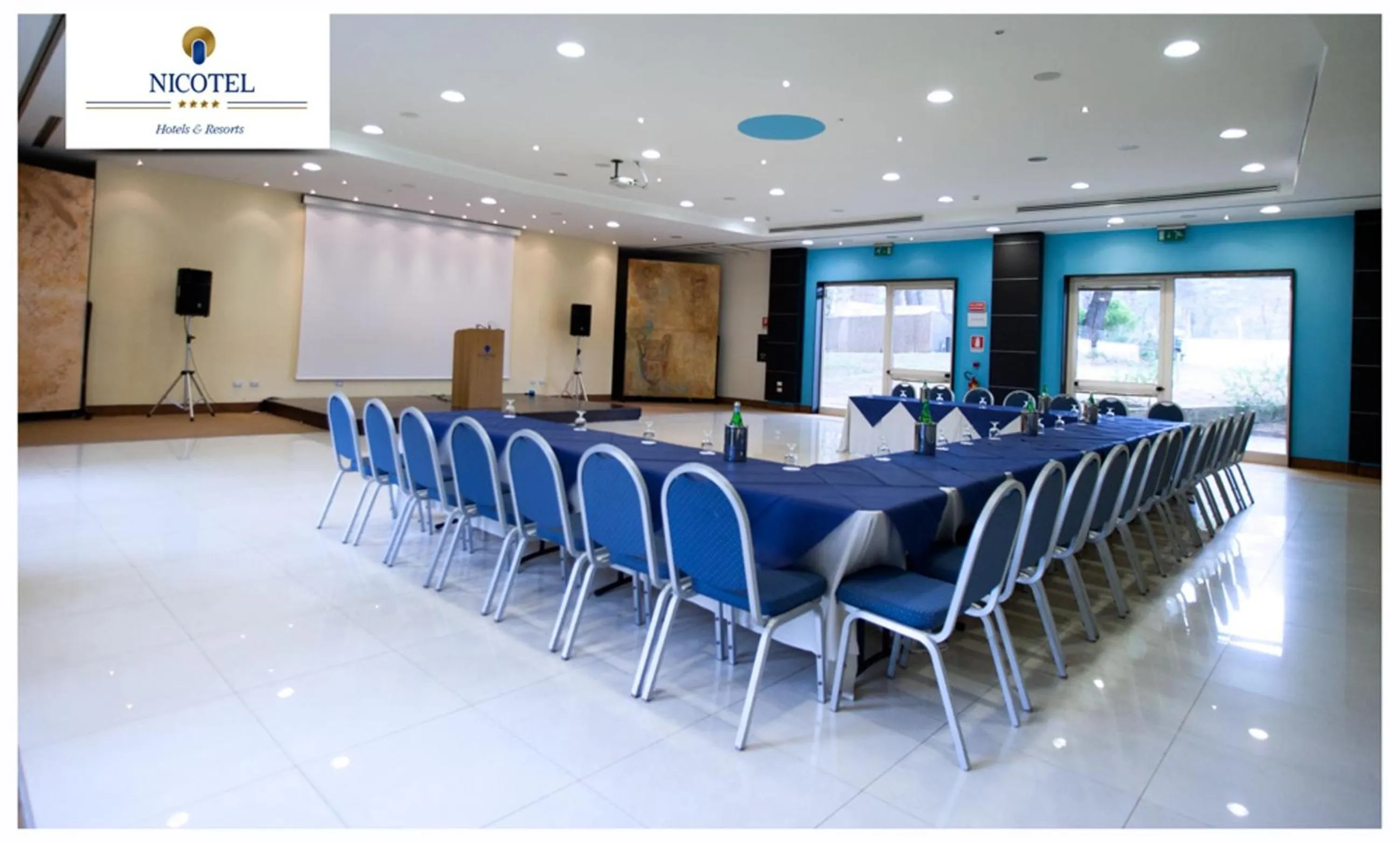 Business facilities in Nicotel Pineto