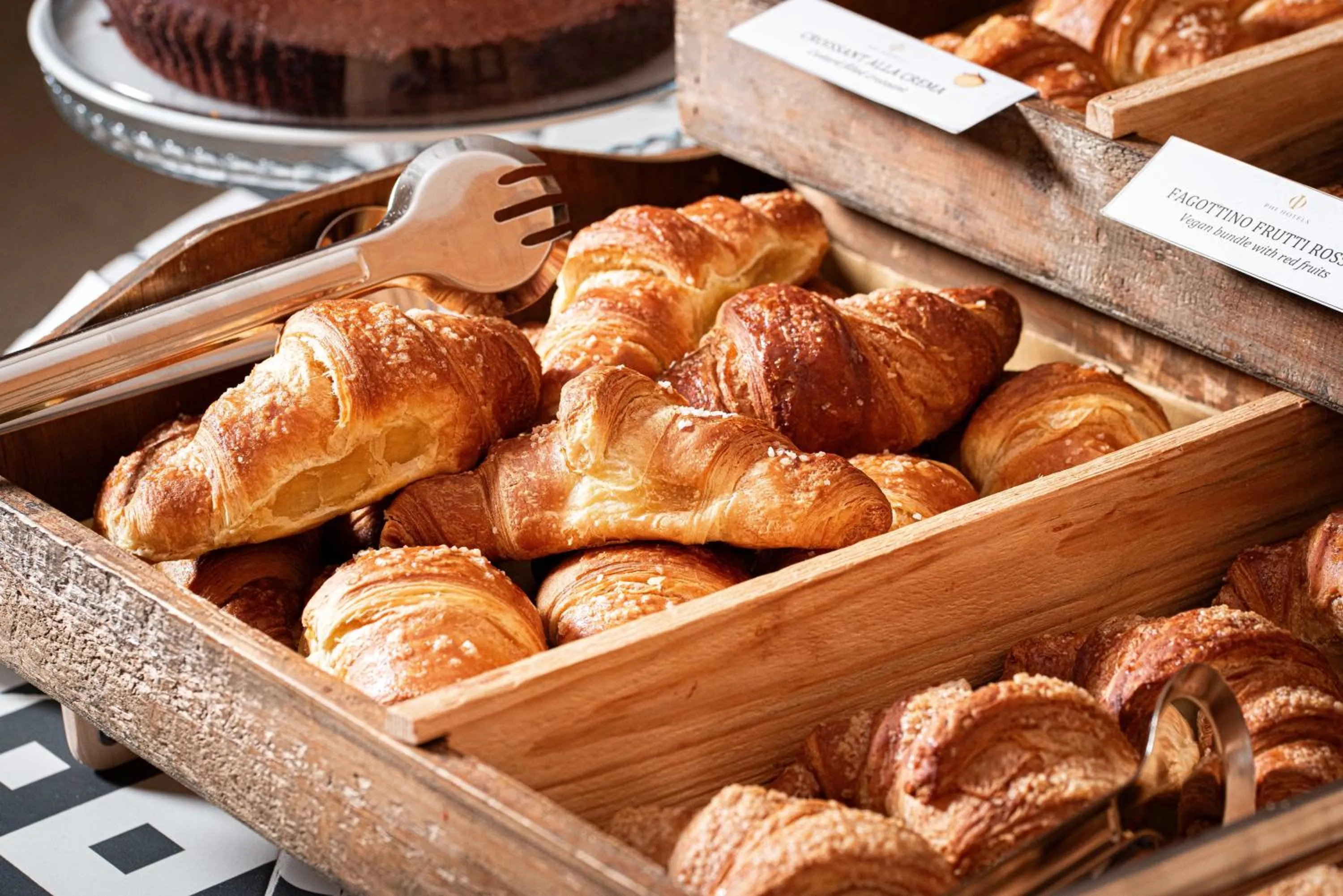 Breakfast in Phi Hotel Emilia