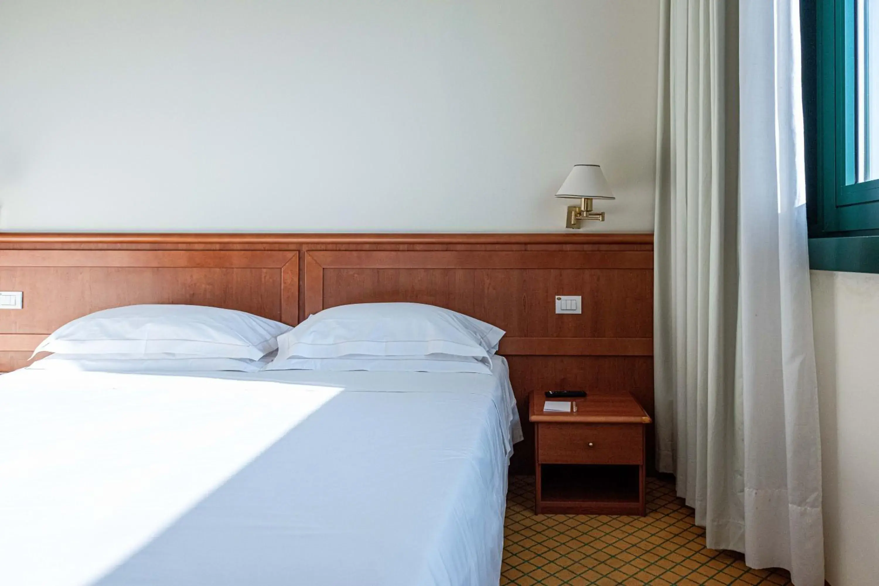 Bedroom, Bed in Phi Hotel Emilia Bedroom, Bed in Phi Hotel Emilia