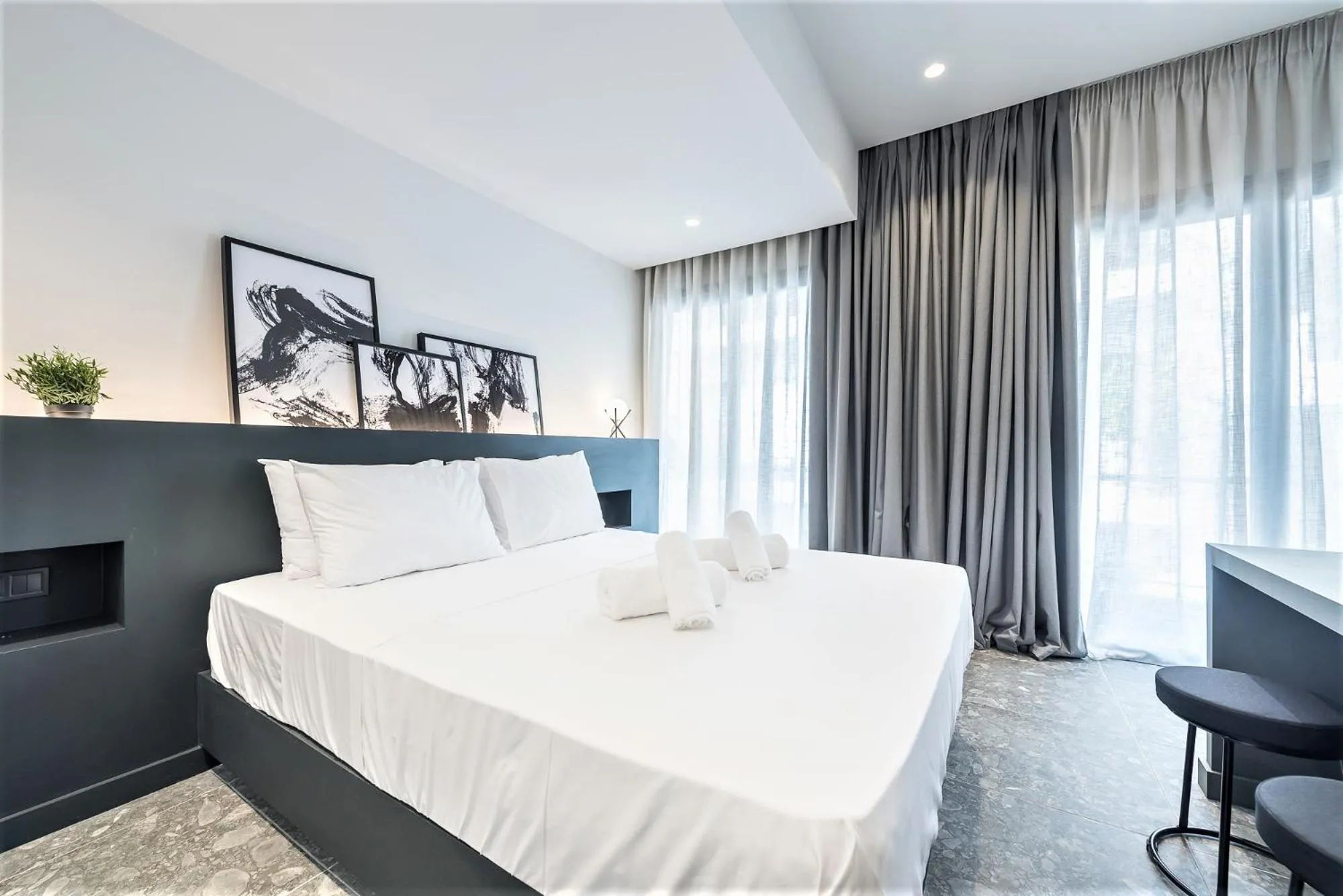 Bed in The Asprogeraka - self check-in rooms