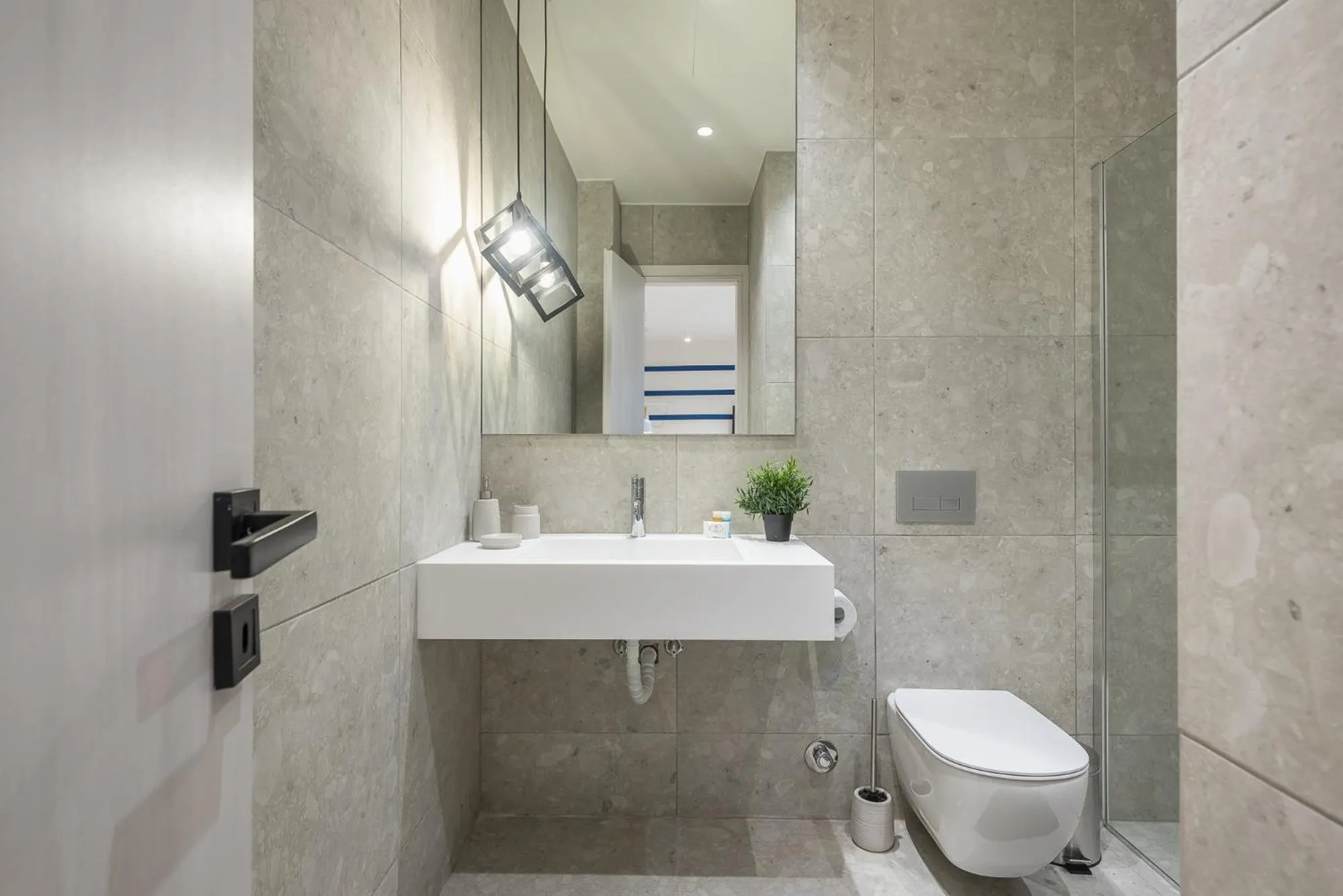 The Asprogeraka - self check-in rooms