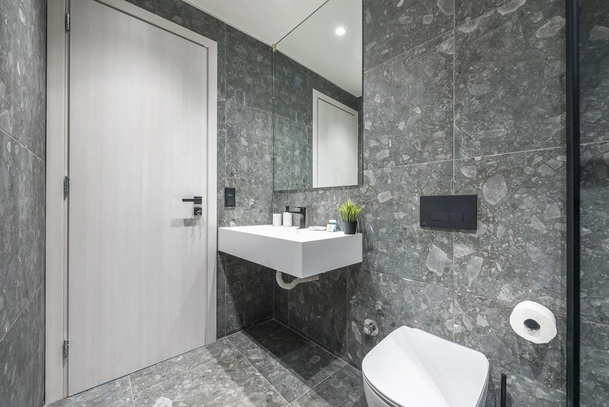 The Asprogeraka - self check-in rooms