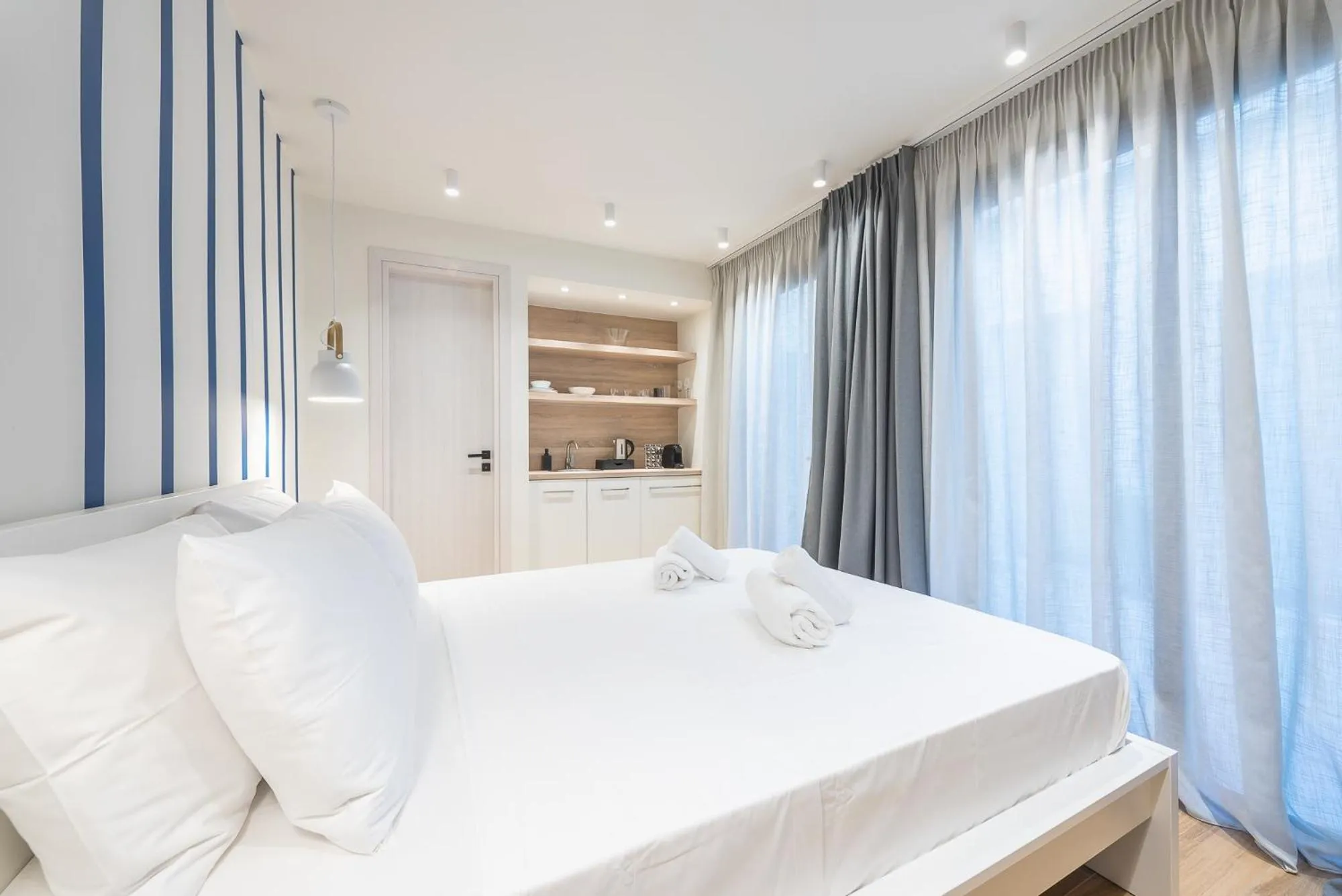 Bed in The Asprogeraka - self check-in rooms