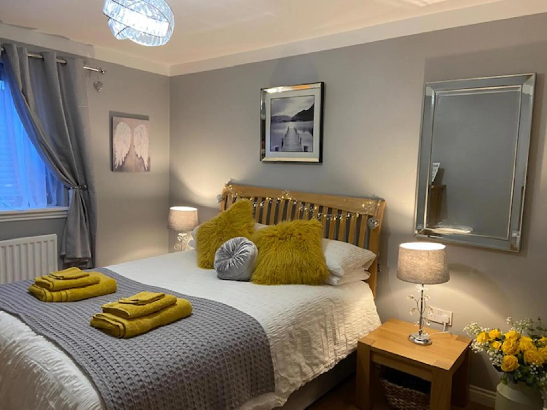 Photo of the whole room, Bed in Blairgowrie Luxury 3 Bed Lodge with Hot Tub