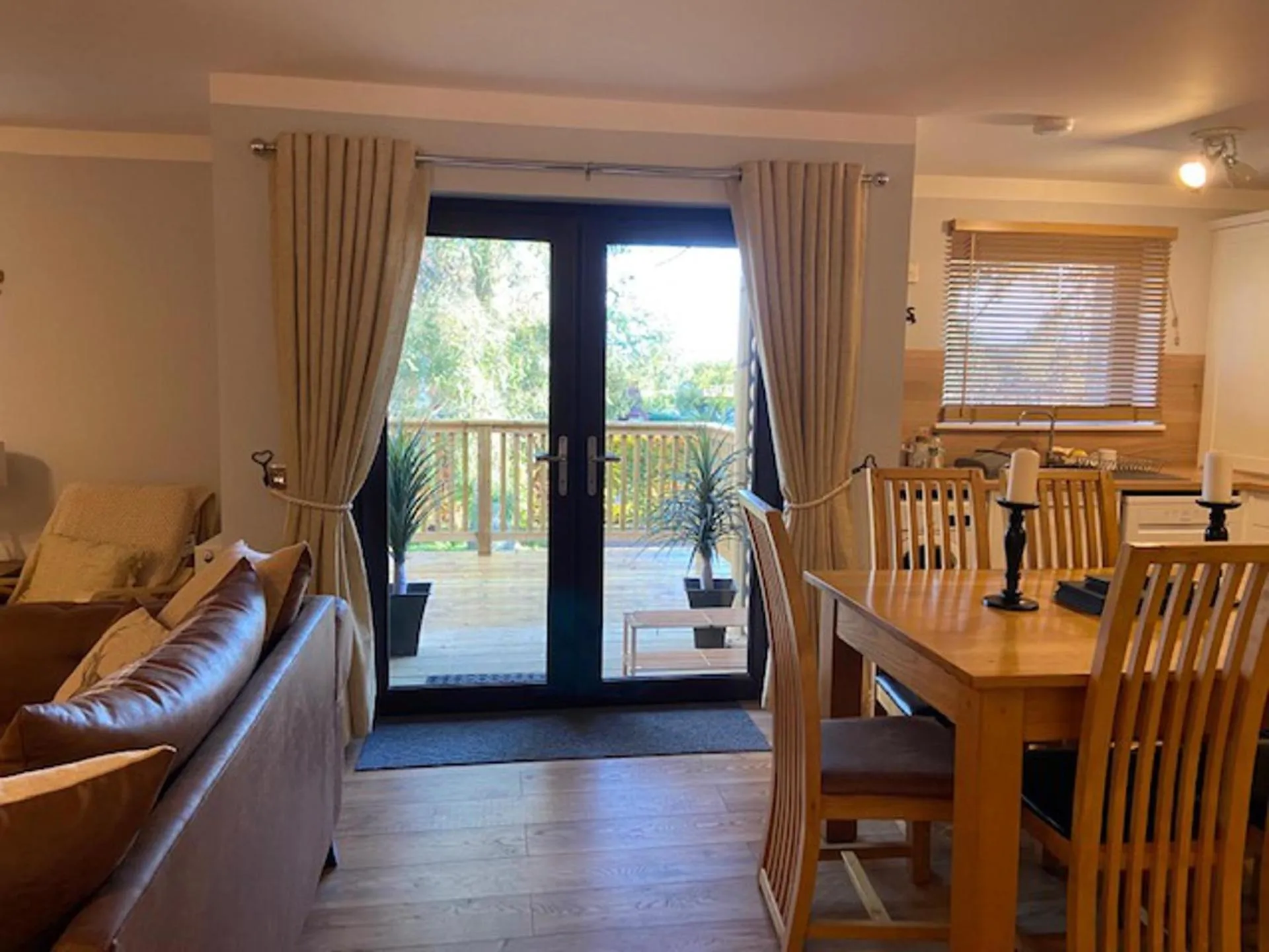 Dining area in Blairgowrie Luxury 3 Bed Lodge with Hot Tub