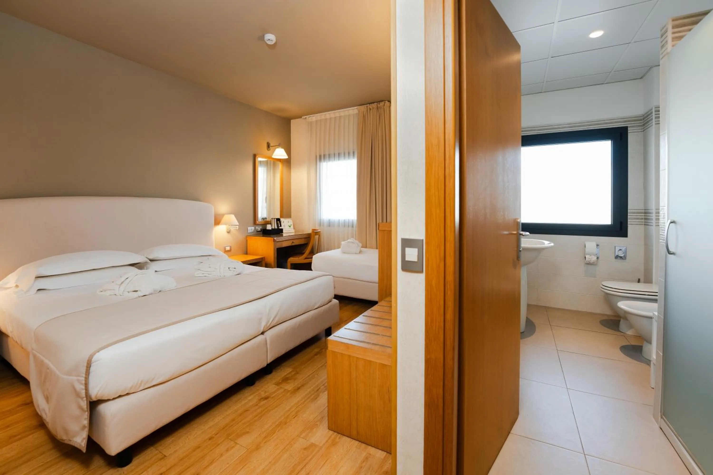 Bed in Hotel Touring