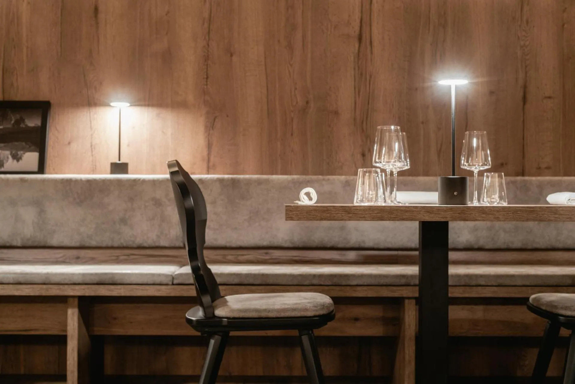 Restaurant/places to eat in Chalet Queen