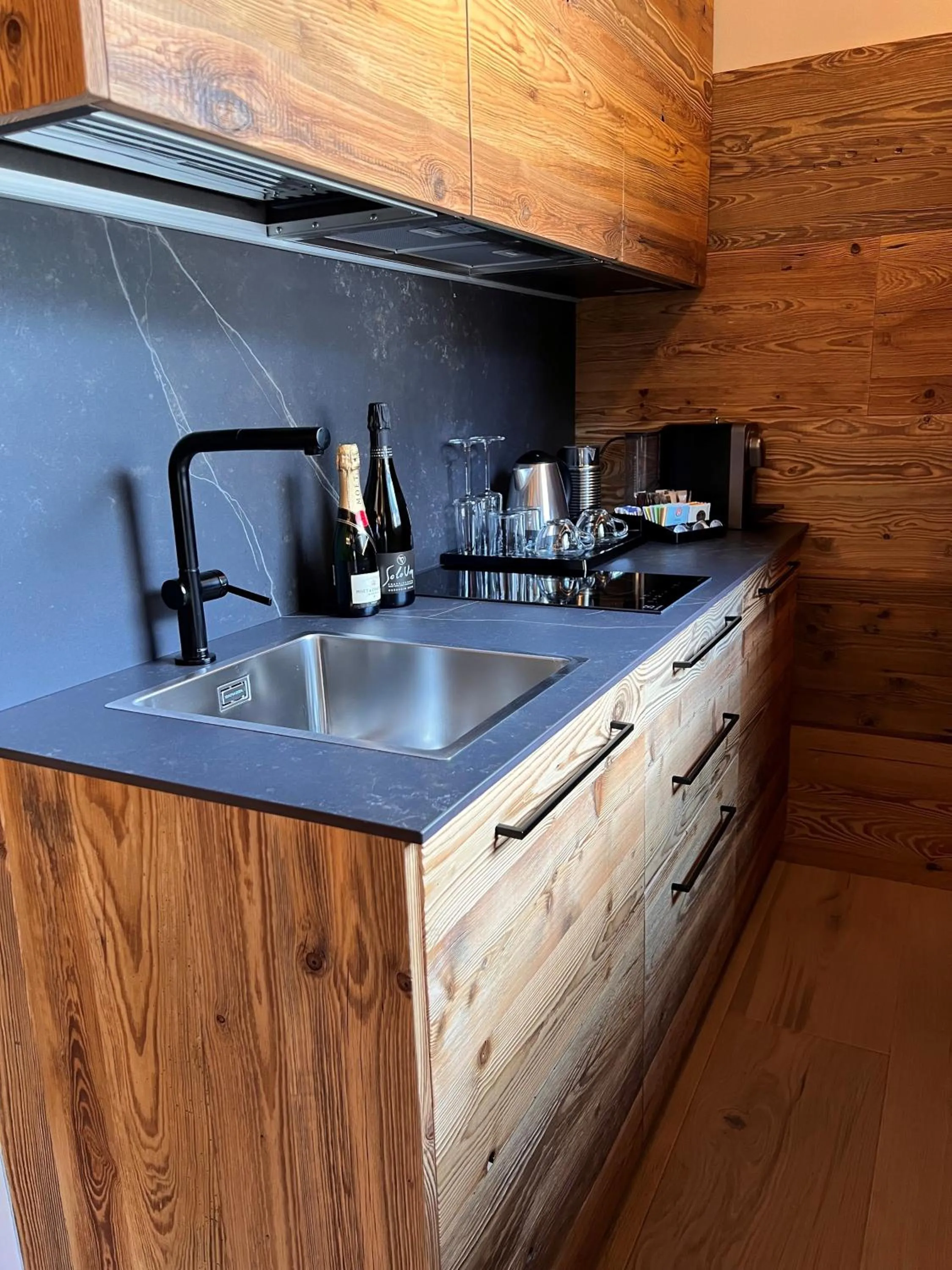 minibar in Chalet Queen