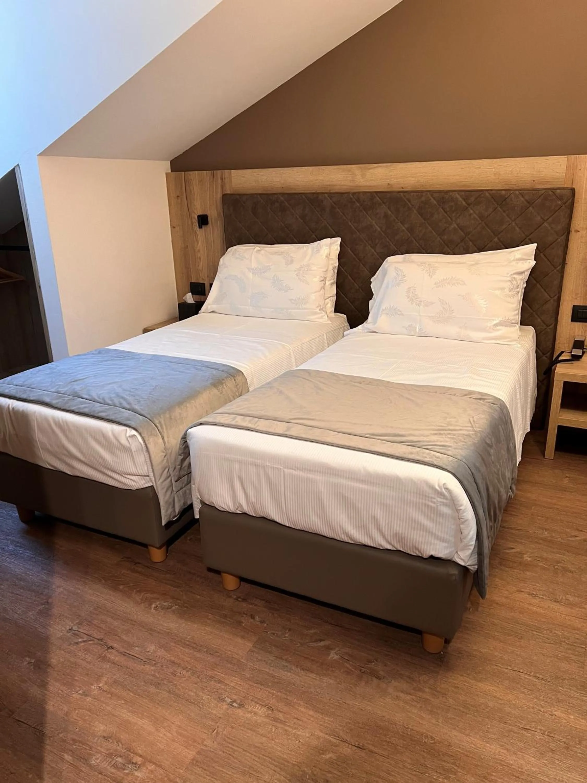 Bed in Chalet Queen