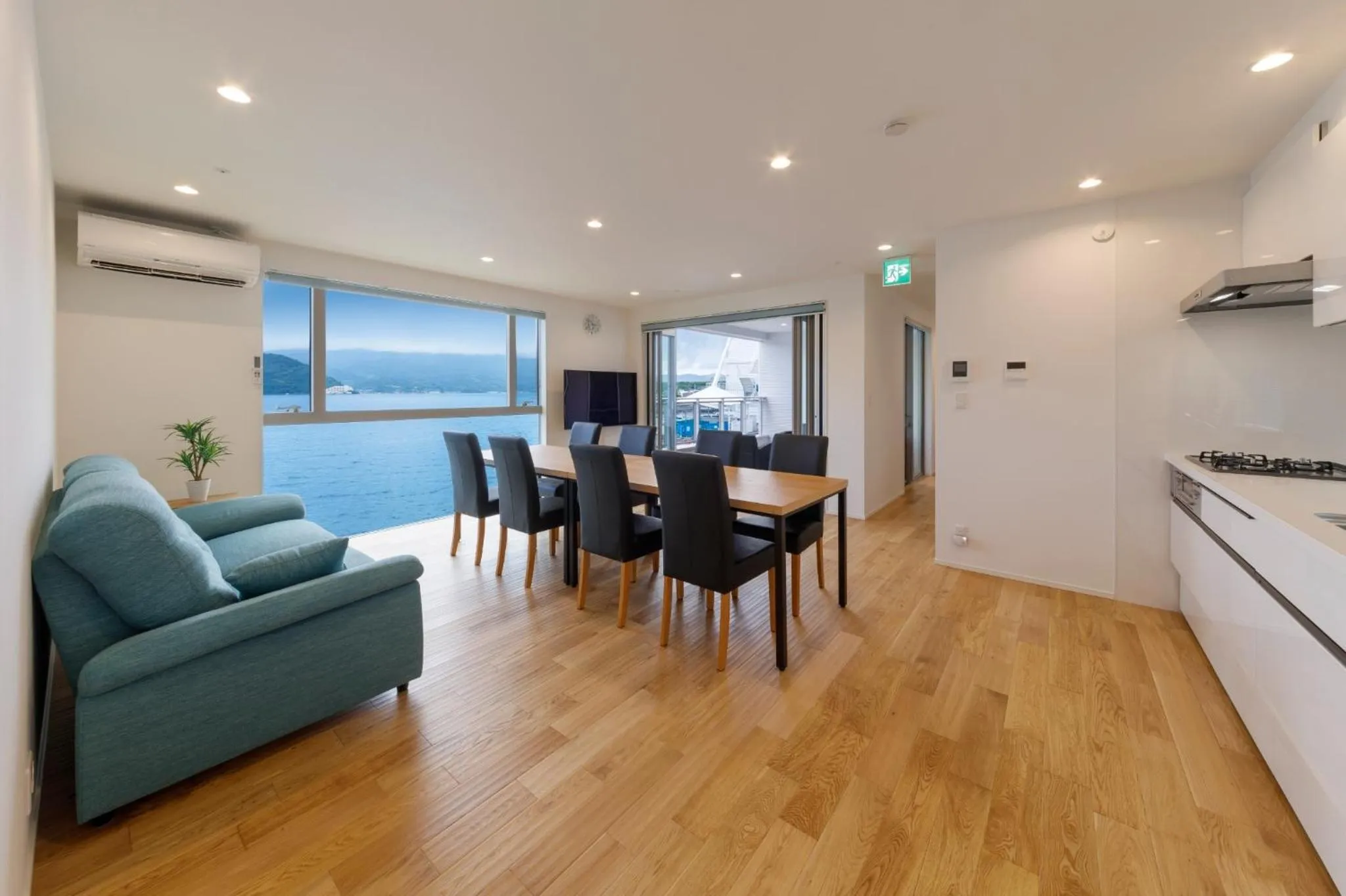 SEASIDE TERRACE SUN - Vacation STAY 12430