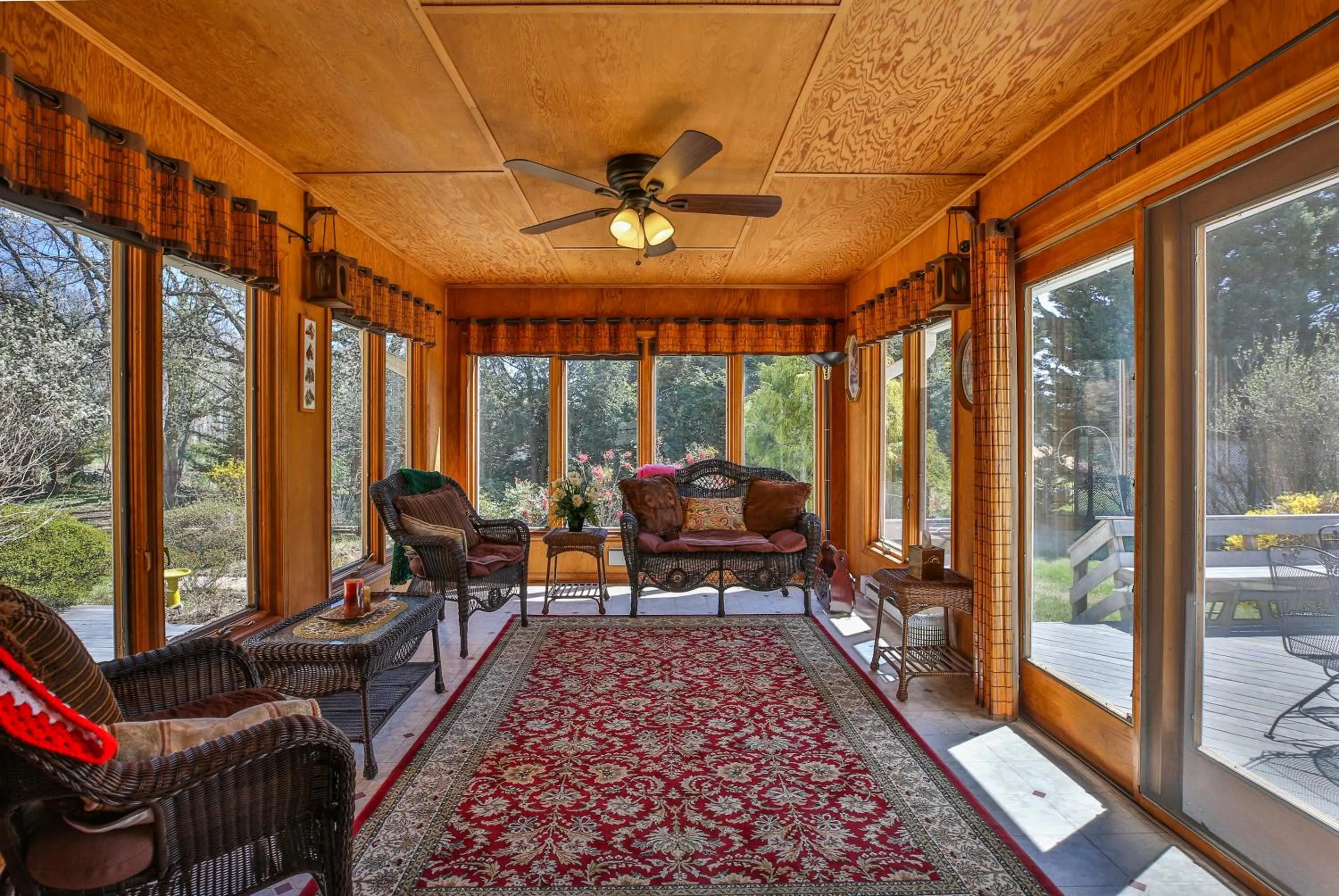Communal lounge/ TV room in Purcellville Home