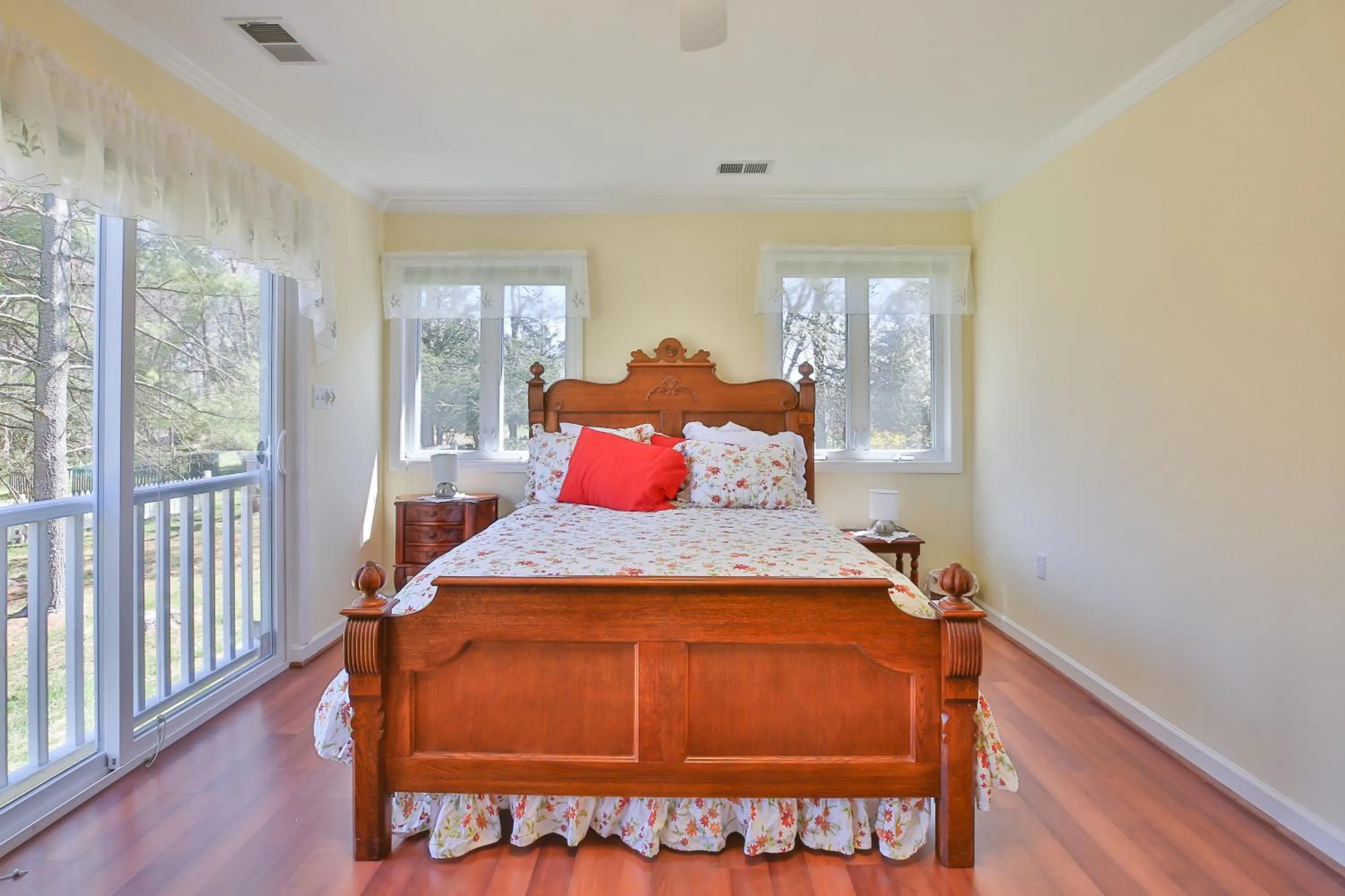Bed in Purcellville Home
