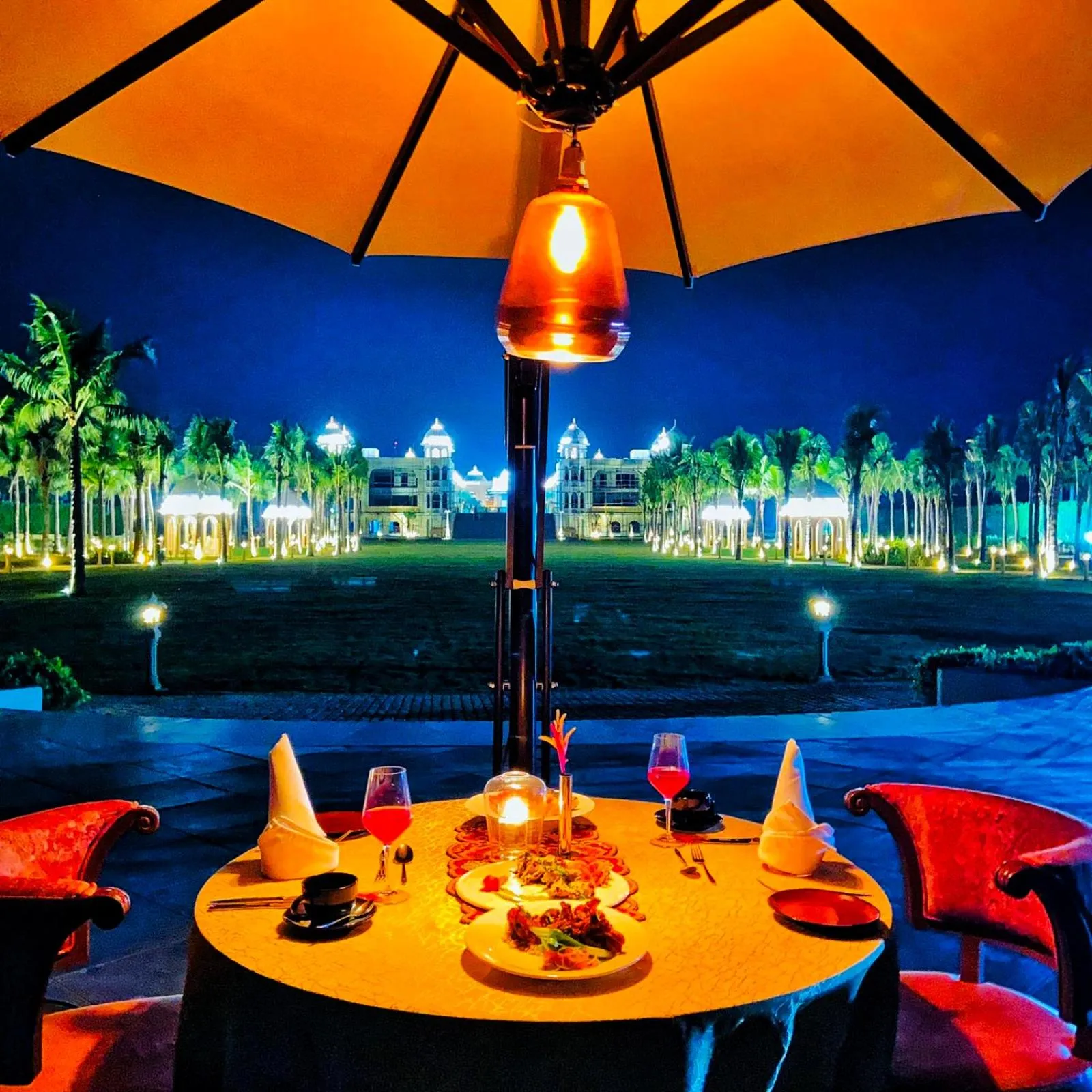 Restaurant/places to eat in Kaldan Samudhra Palace