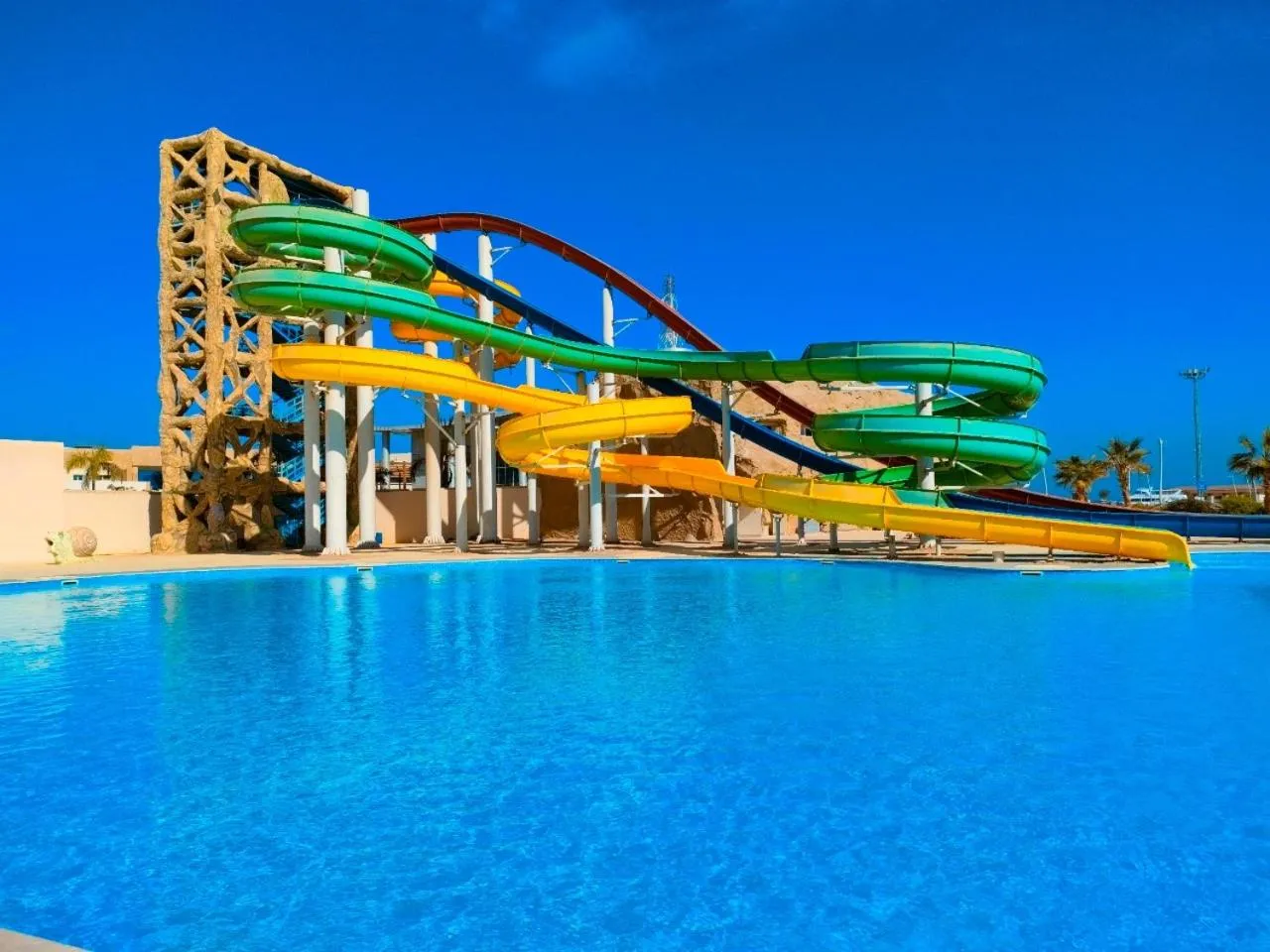Aqua park in Eastern El-Galala Aquapark Ain Sokhna