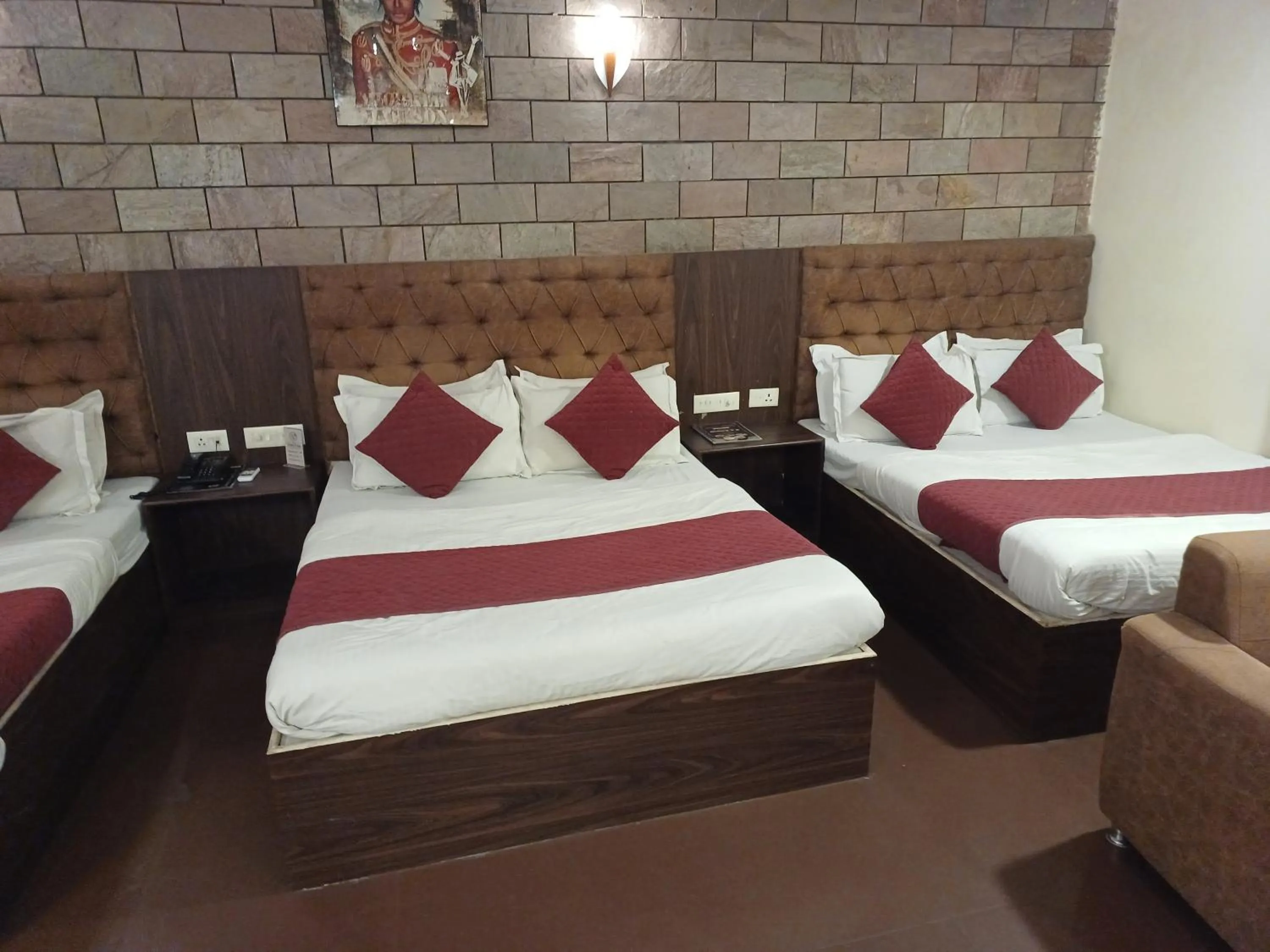 Bedroom, Bed in Hotel V inn Sindhi Camp