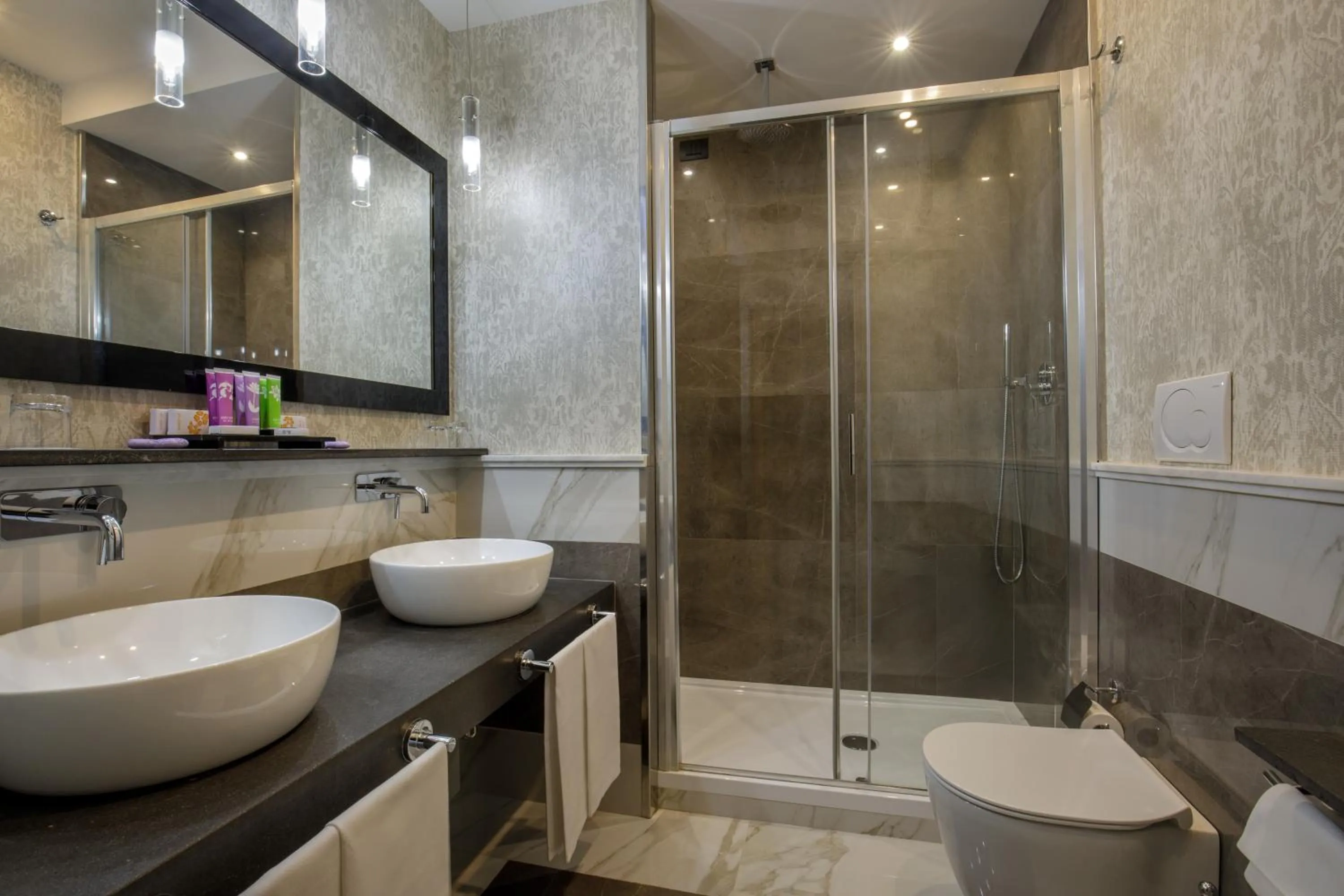 Bathroom in Hotel Morgana