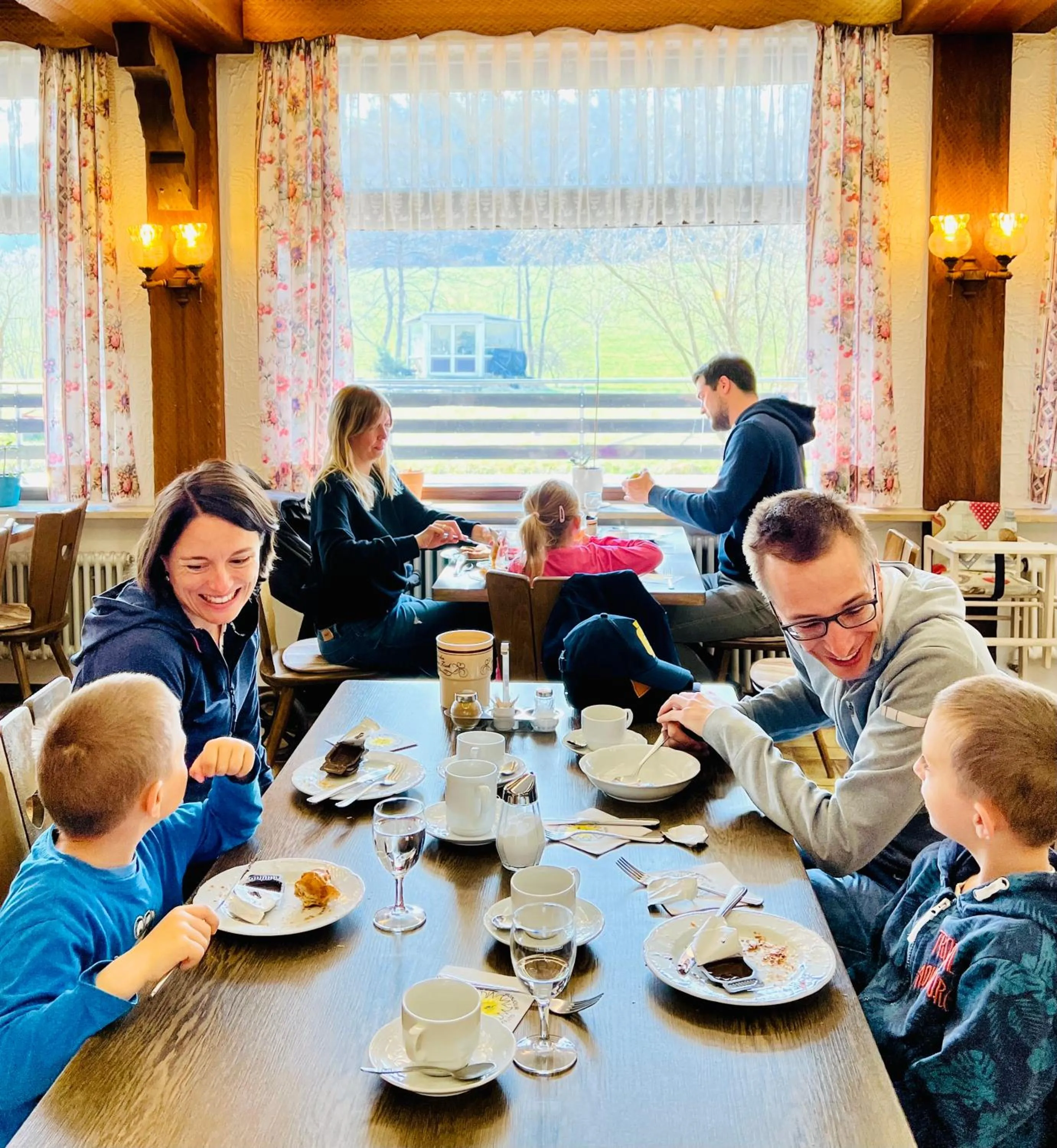 Landhotel Tanneneck - ideal für Gruppen, Familien und Hunde