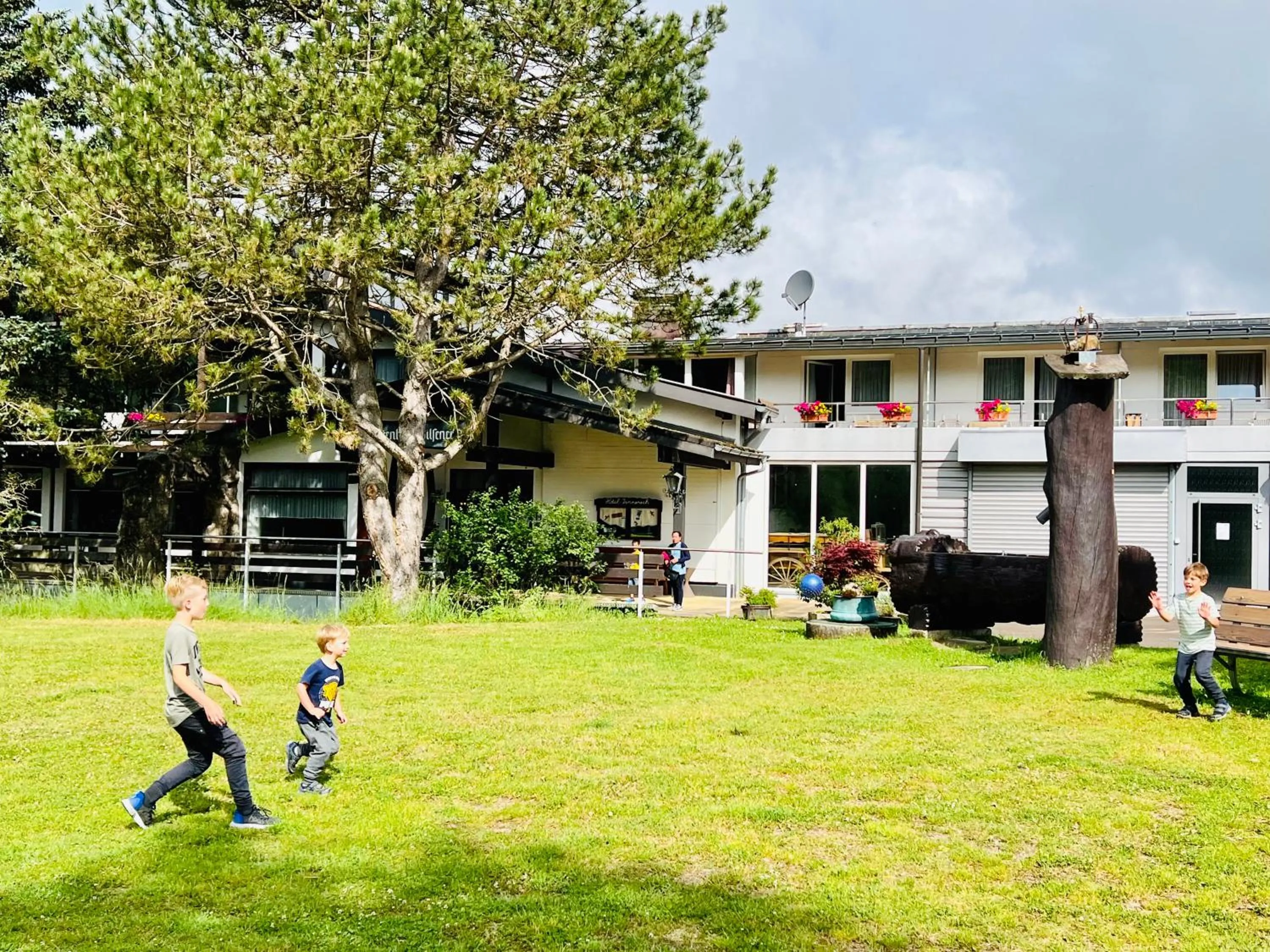 Landhotel Tanneneck - ideal für Gruppen, Familien und Hunde
