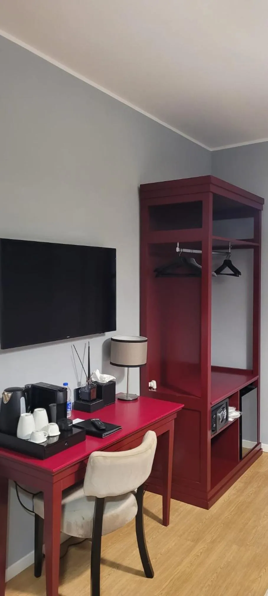 Flom Boutique Hotel