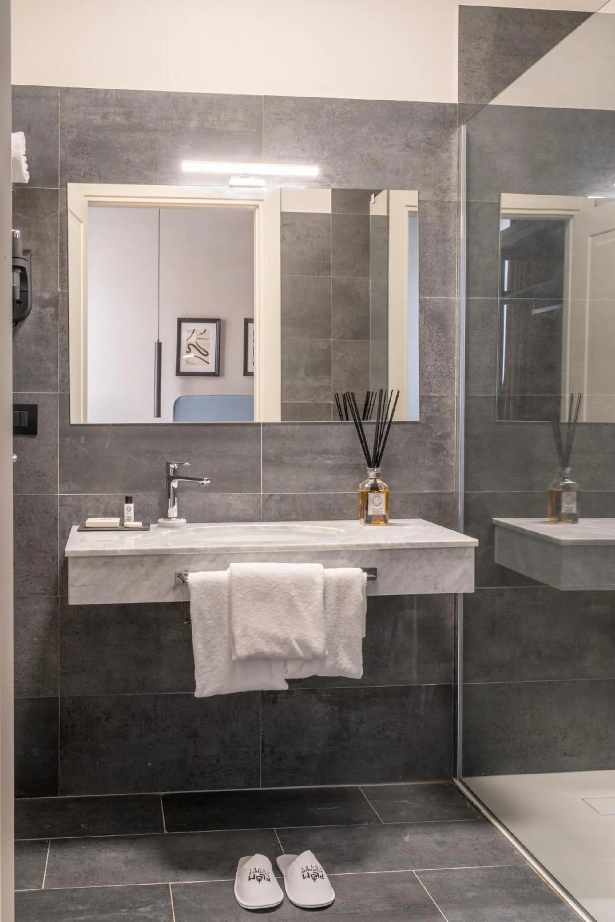 Bathroom in Flom Boutique Hotel