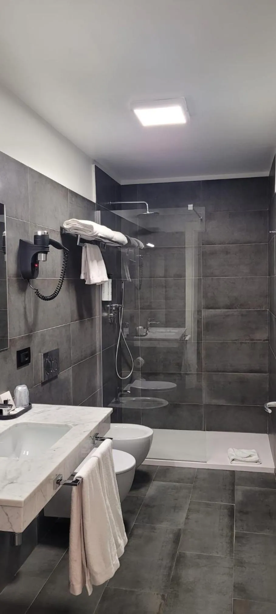 Bathroom in Flom Boutique Hotel