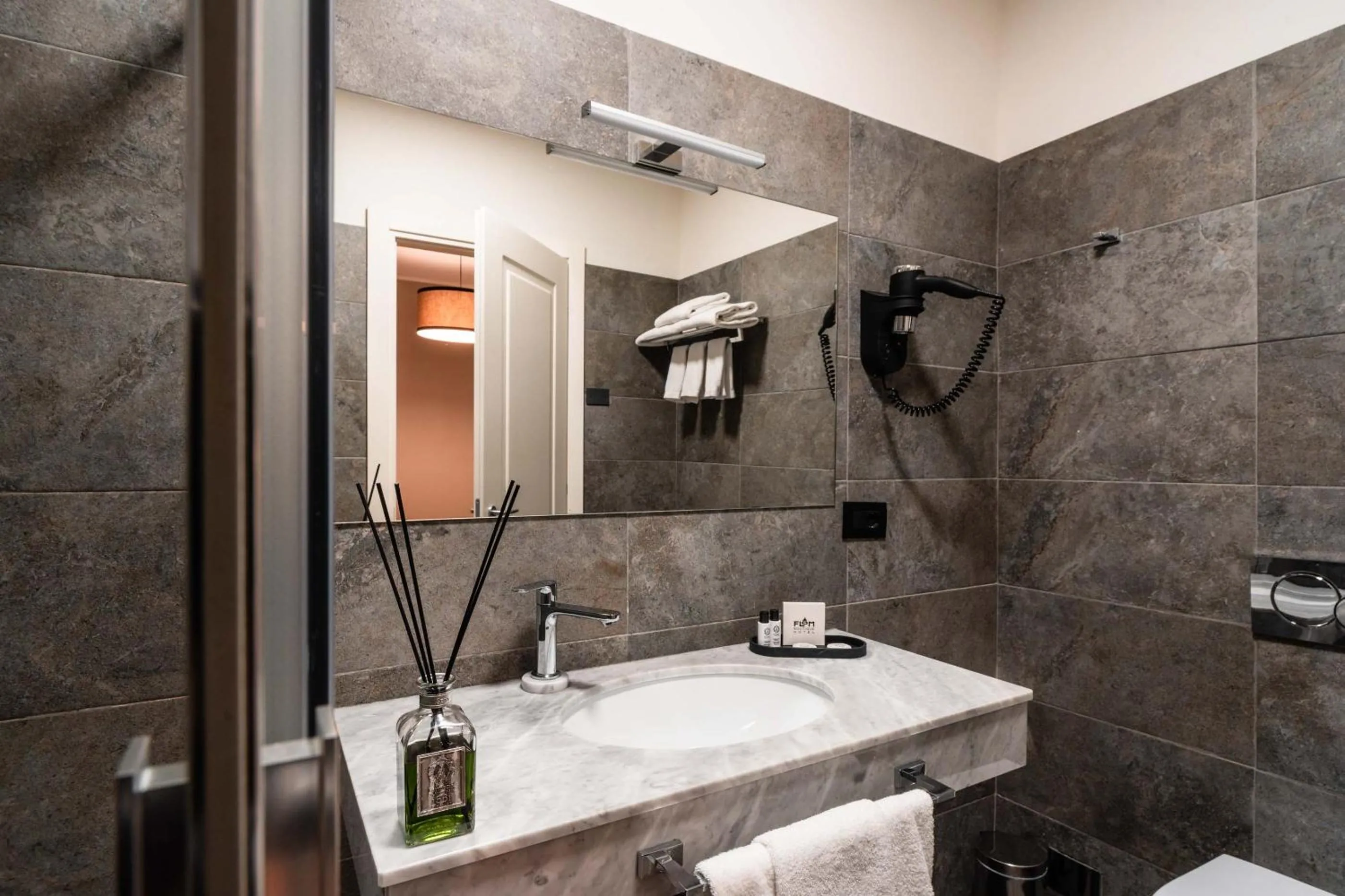Bathroom in Flom Boutique Hotel