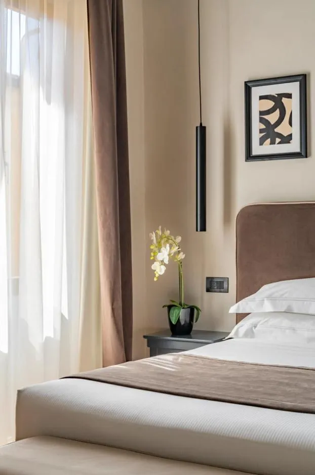 Bedroom, Bed in Flom Boutique Hotel