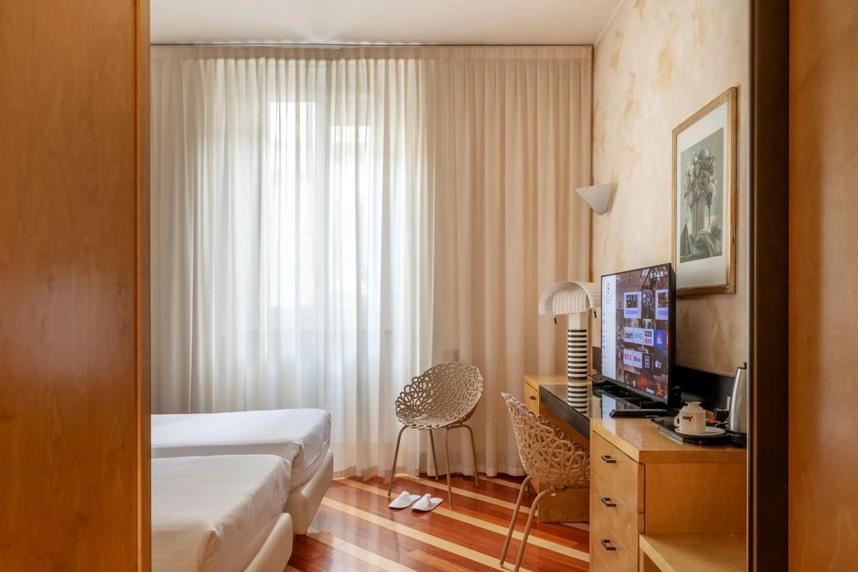 Bed in Hotel Sanpi Milano