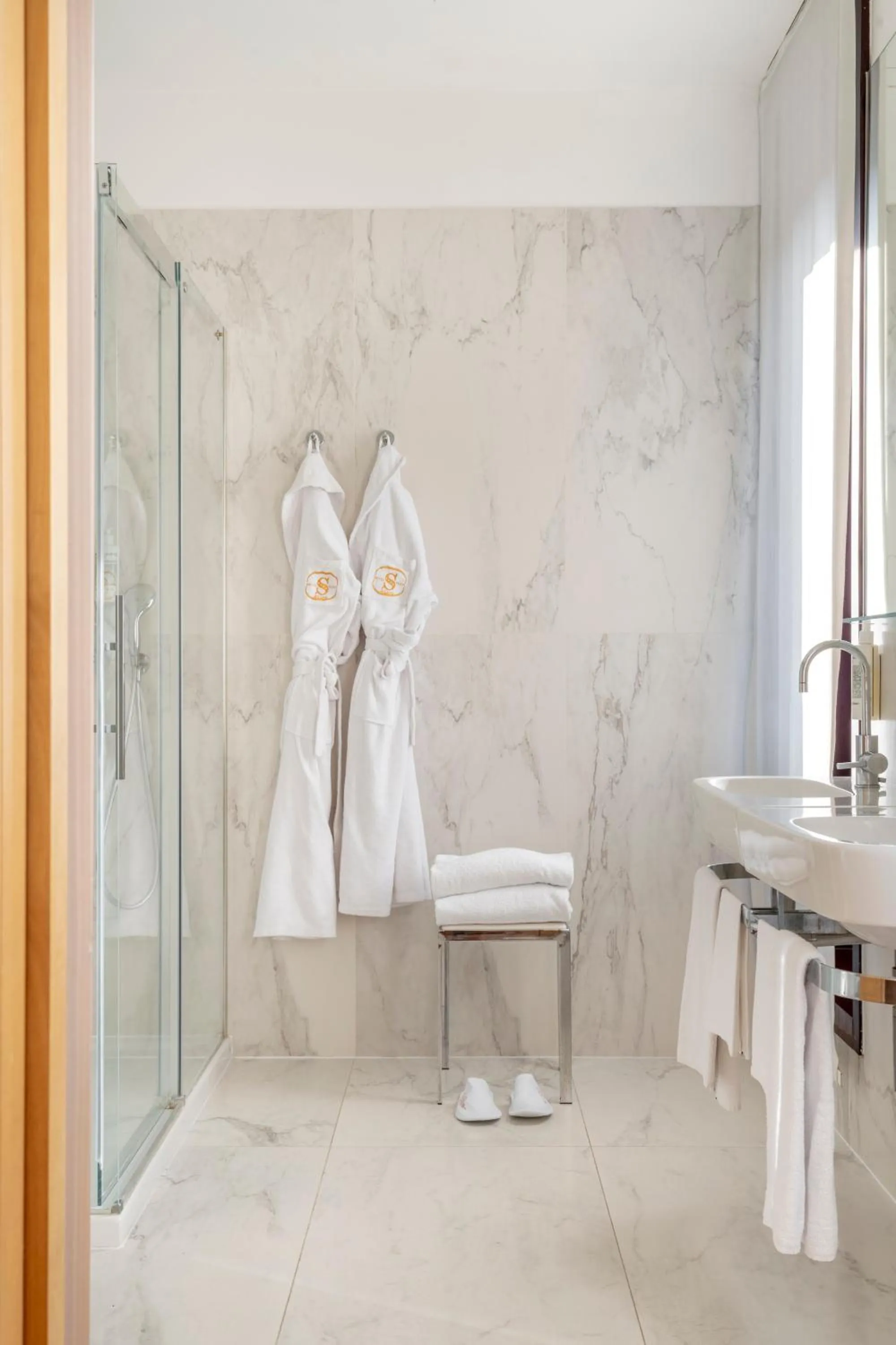 Shower in Hotel Sanpi Milano