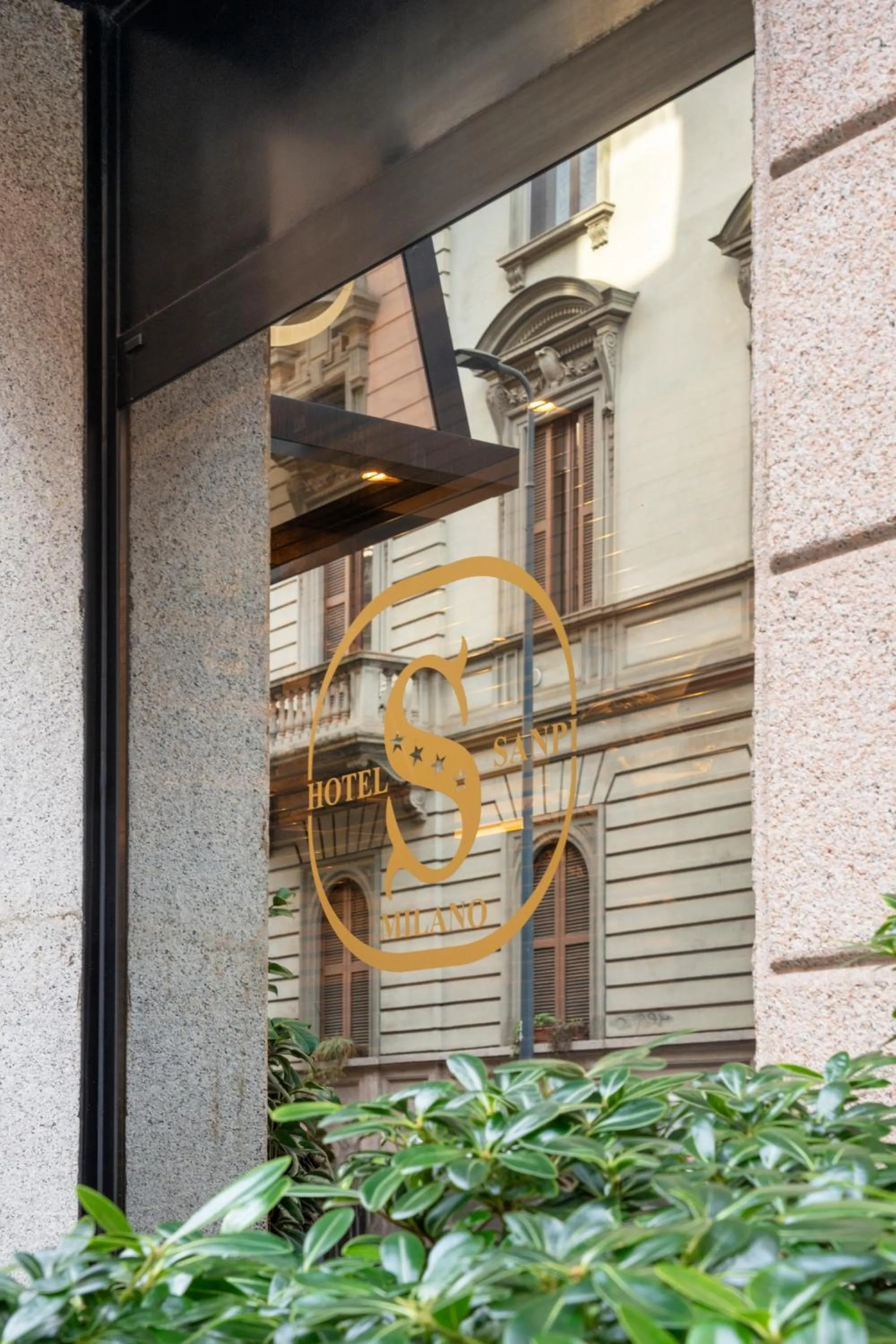 Property building in Hotel Sanpi Milano