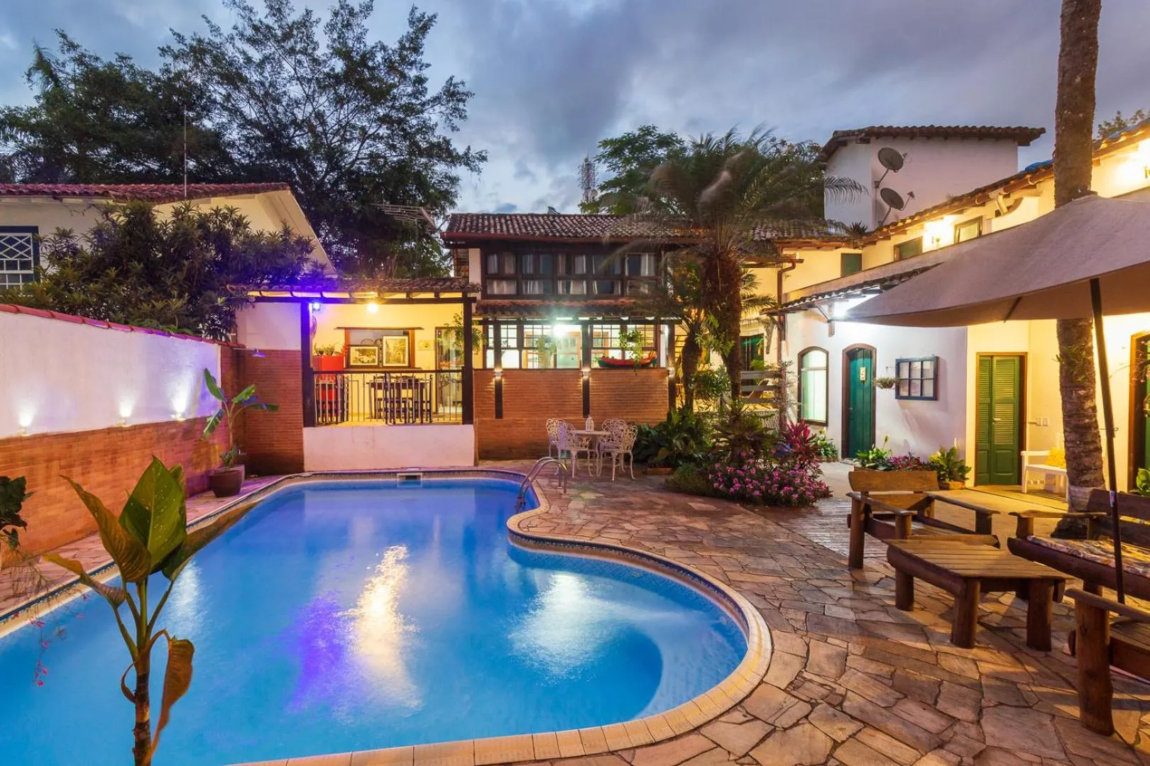 Swimming pool in Casa Aldeia Paraty