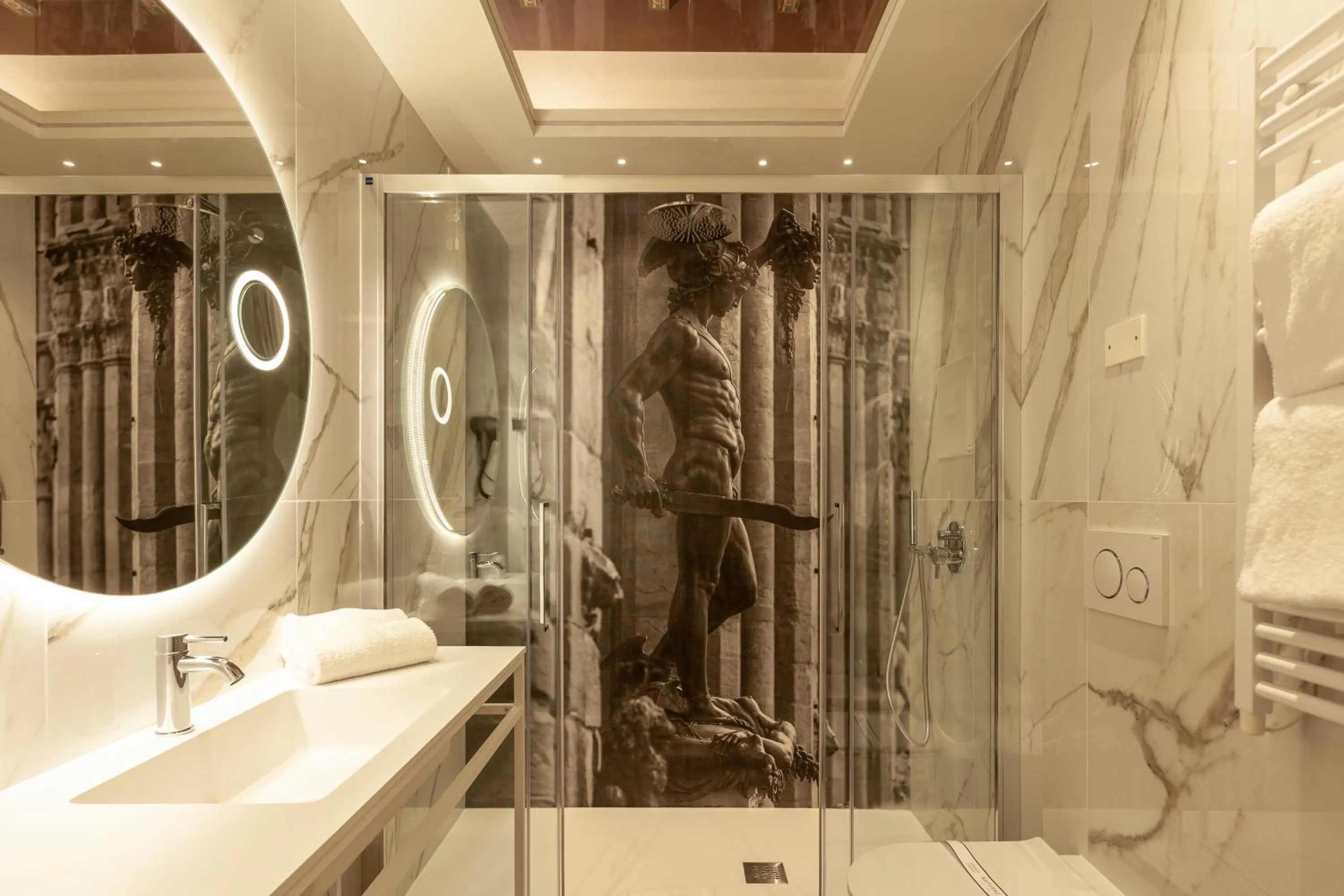 Shower in Hotel La Fortezza