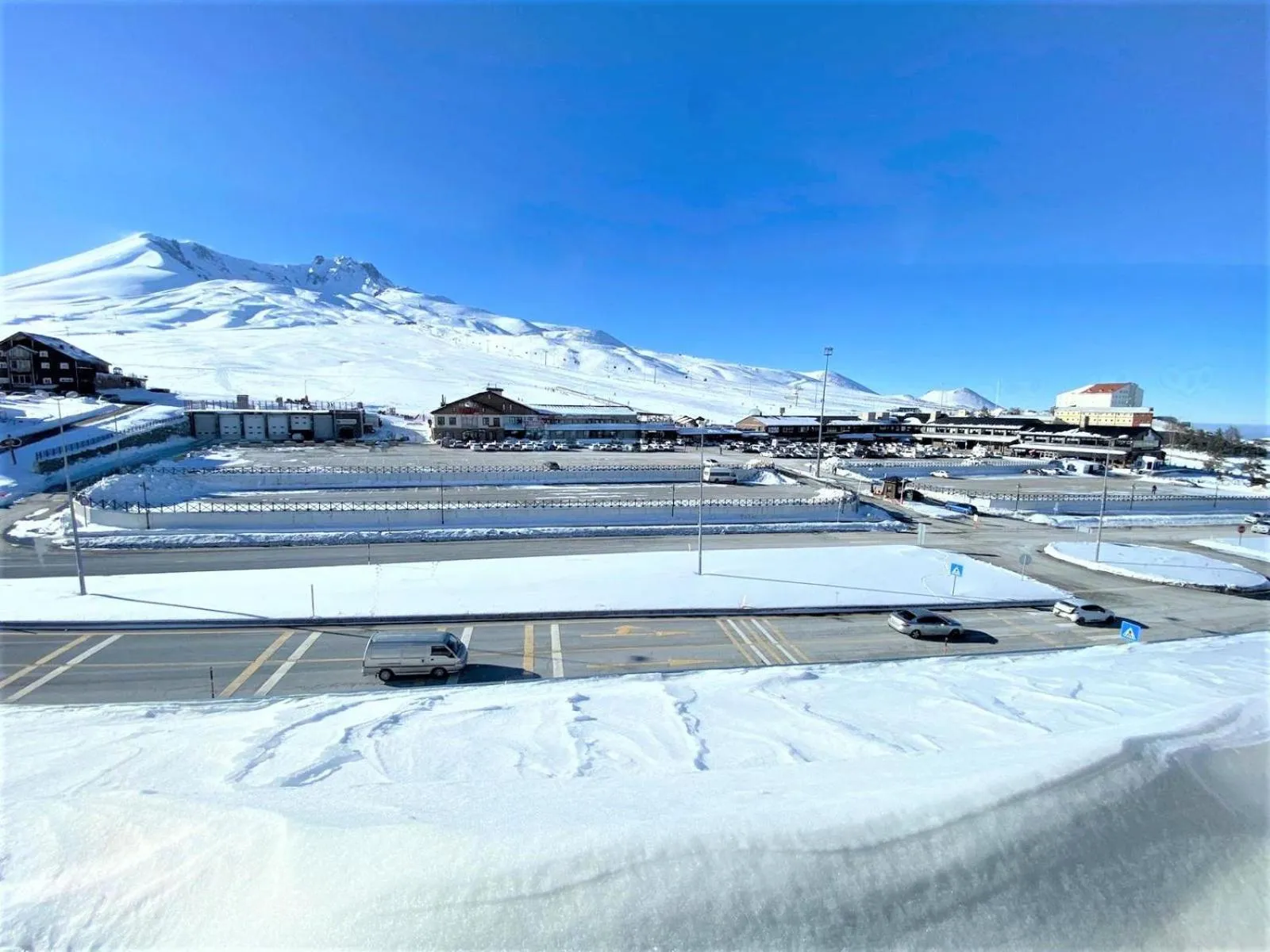 Property building in Zümrüt Palas Otel