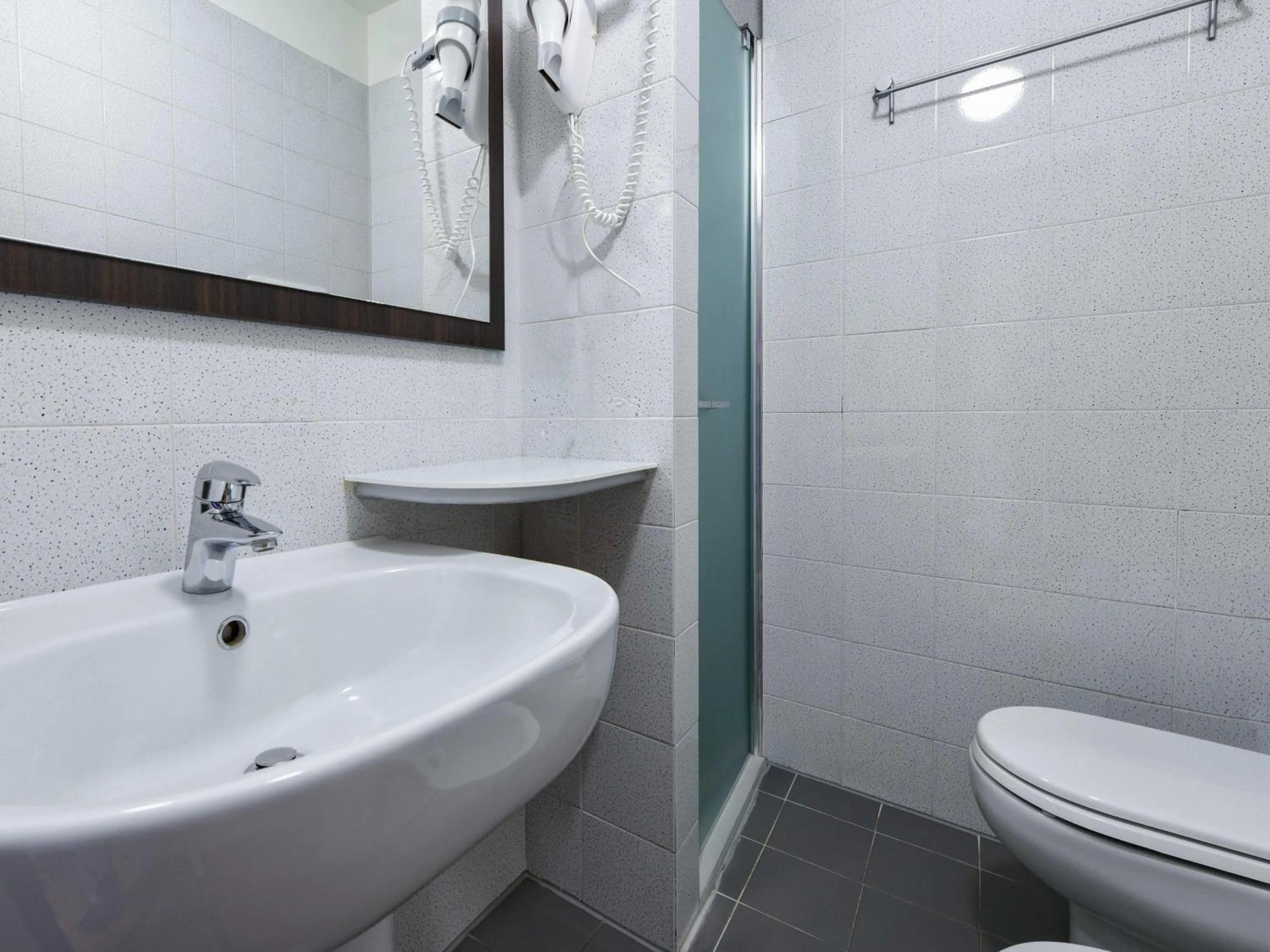 Bathroom in B&B Hotel Verona