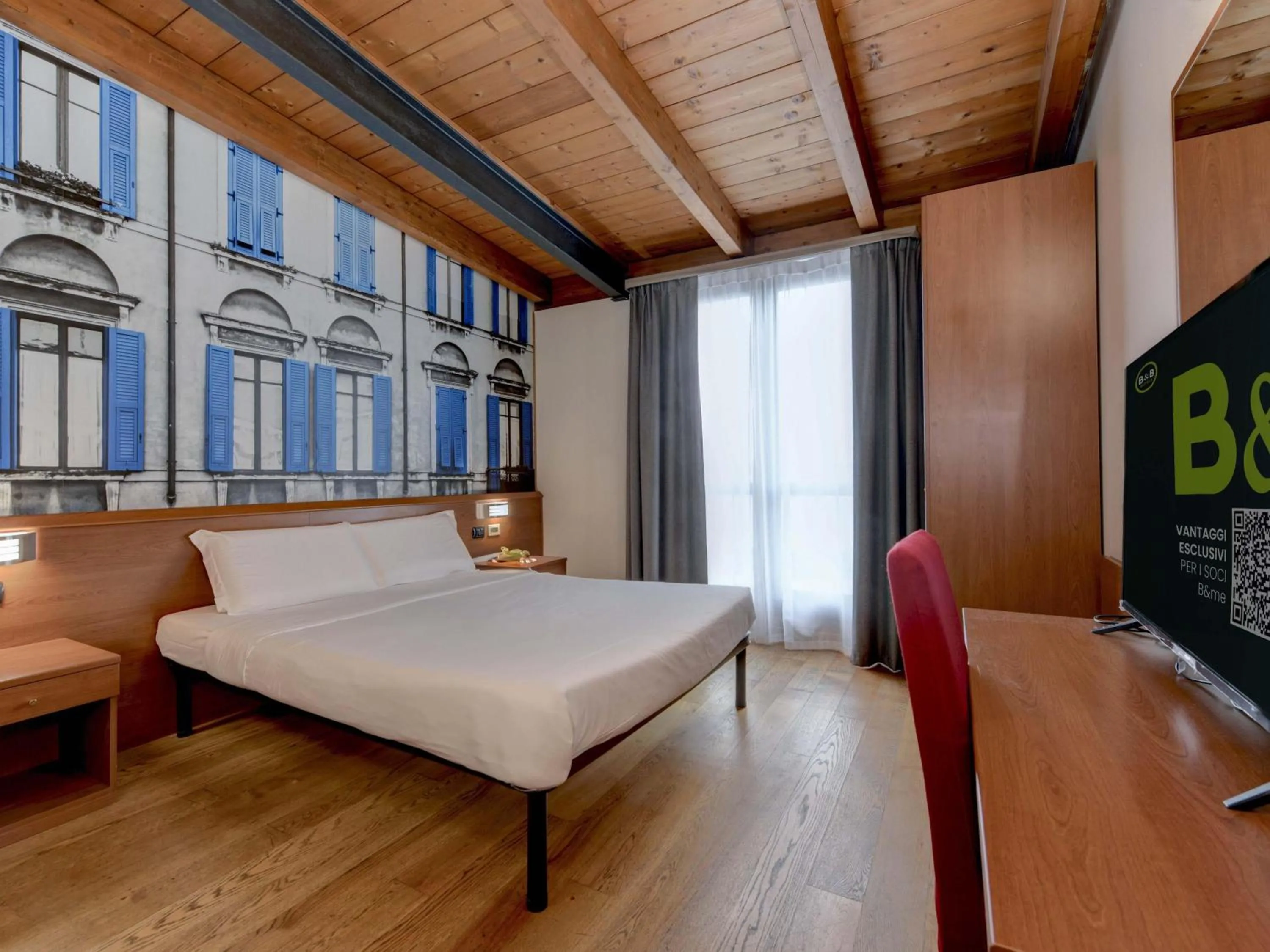 Photo of the whole room, Bed in B&B Hotel Verona