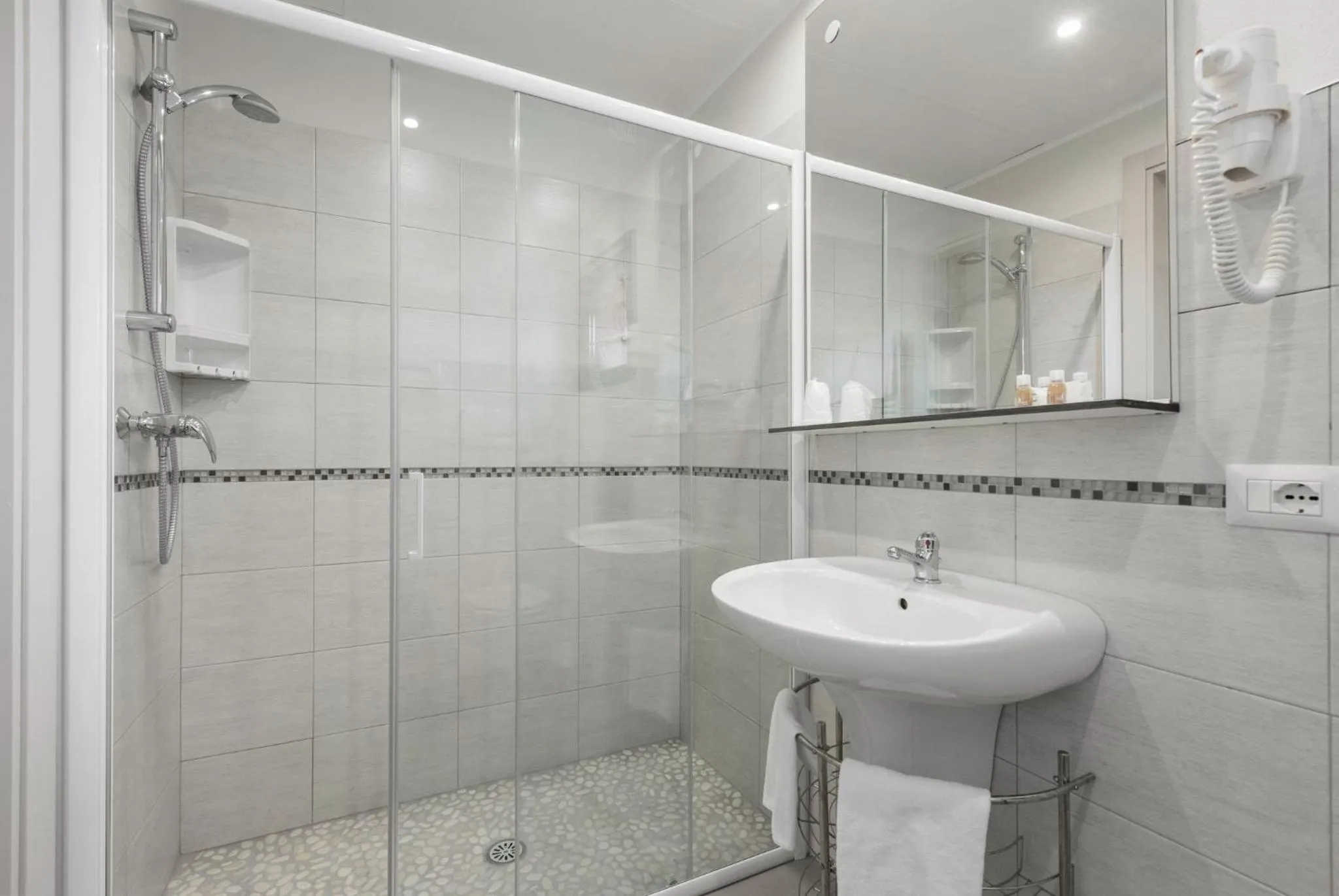 Bathroom in Hotel Porta Palio