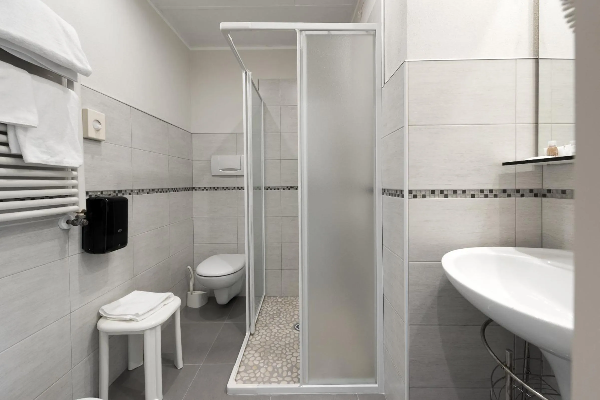 Bathroom in Hotel Porta Palio