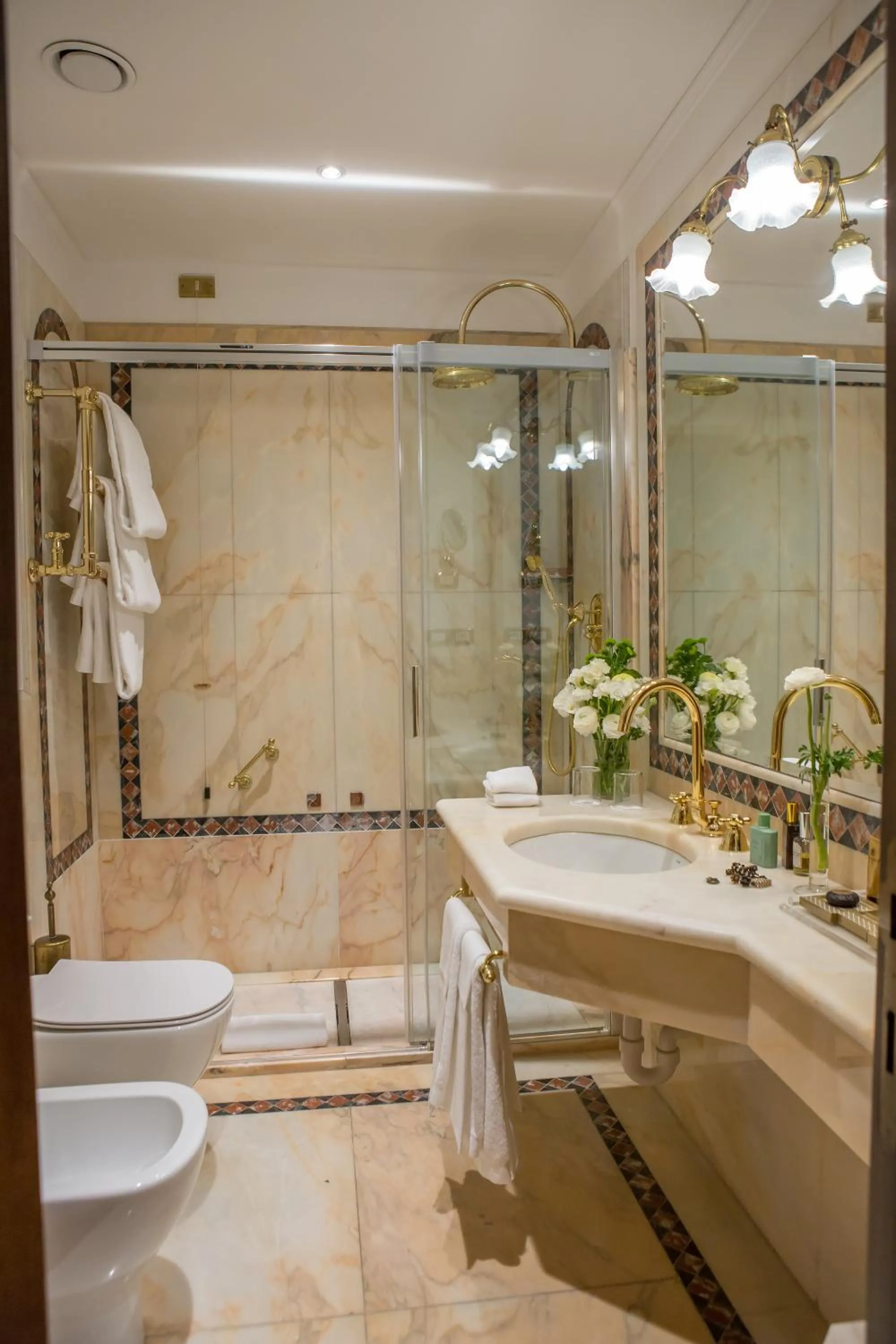 Bathroom in Due Torri Hotel