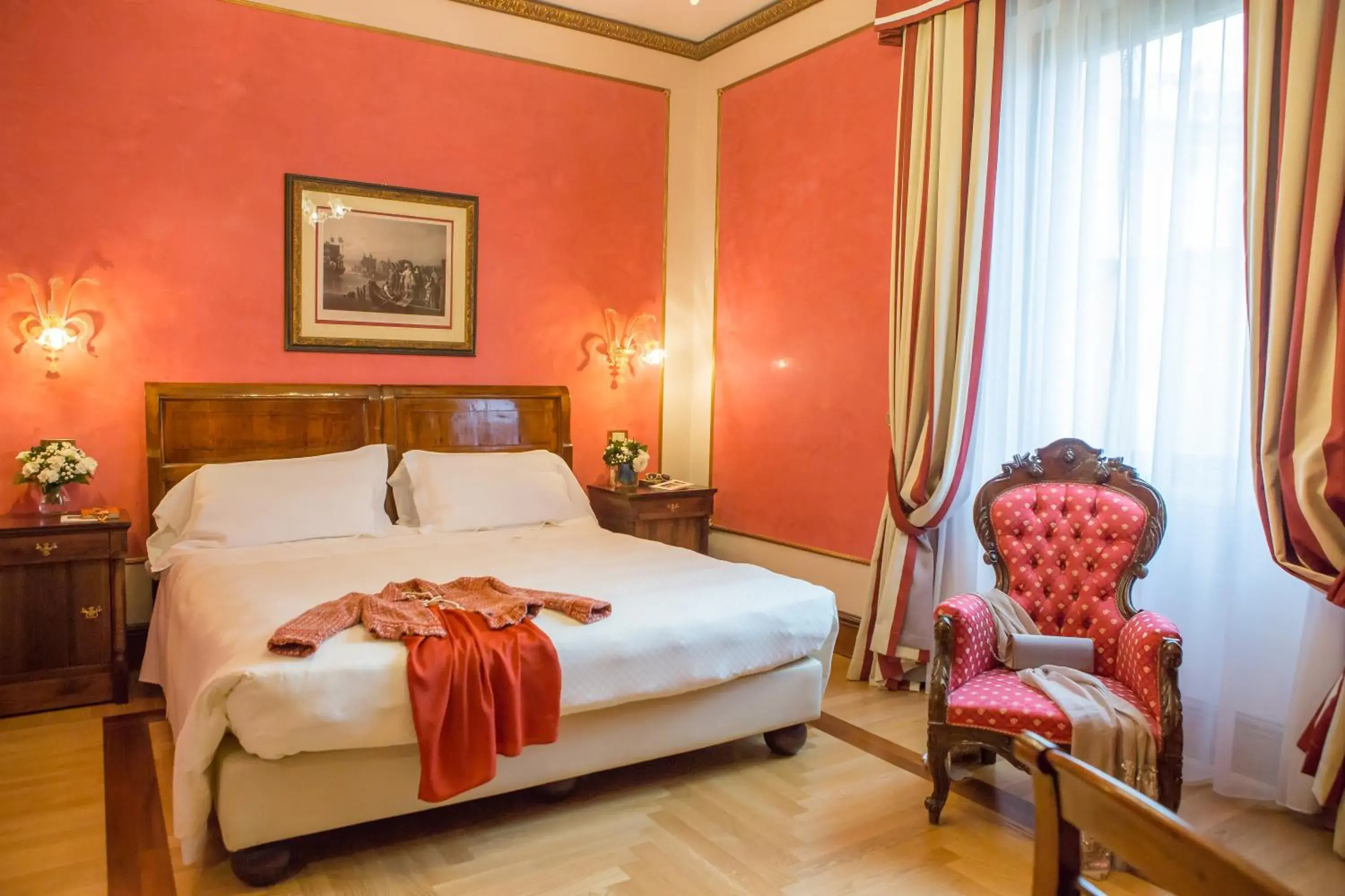 Bedroom, Bed in Due Torri Hotel Bedroom, Bed in Due Torri Hotel