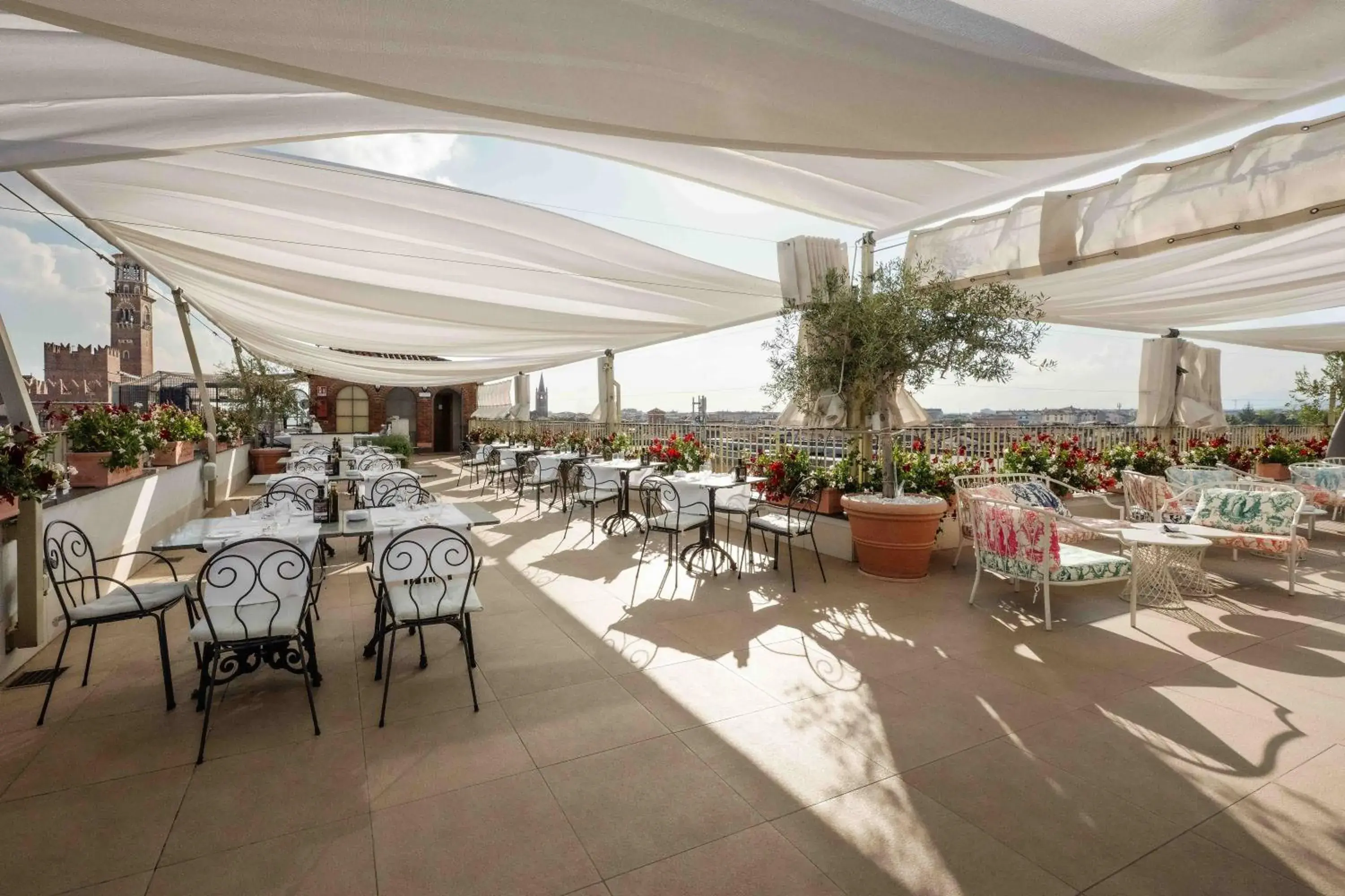 Restaurant/places to eat in Due Torri Hotel Restaurant/places to eat in Due Torri Hotel