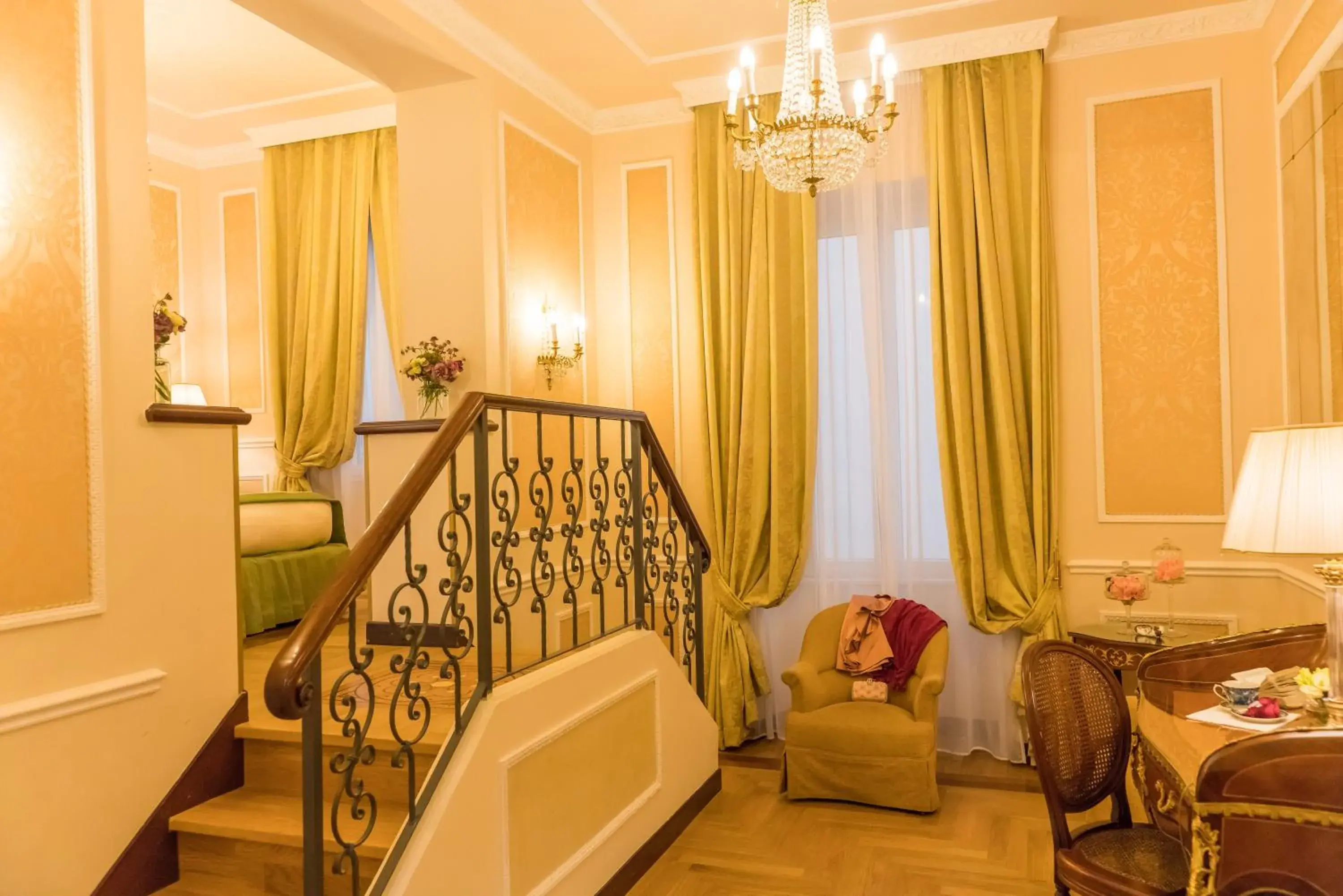 Living room in Hotel Bernini Palace Living room in Hotel Bernini Palace