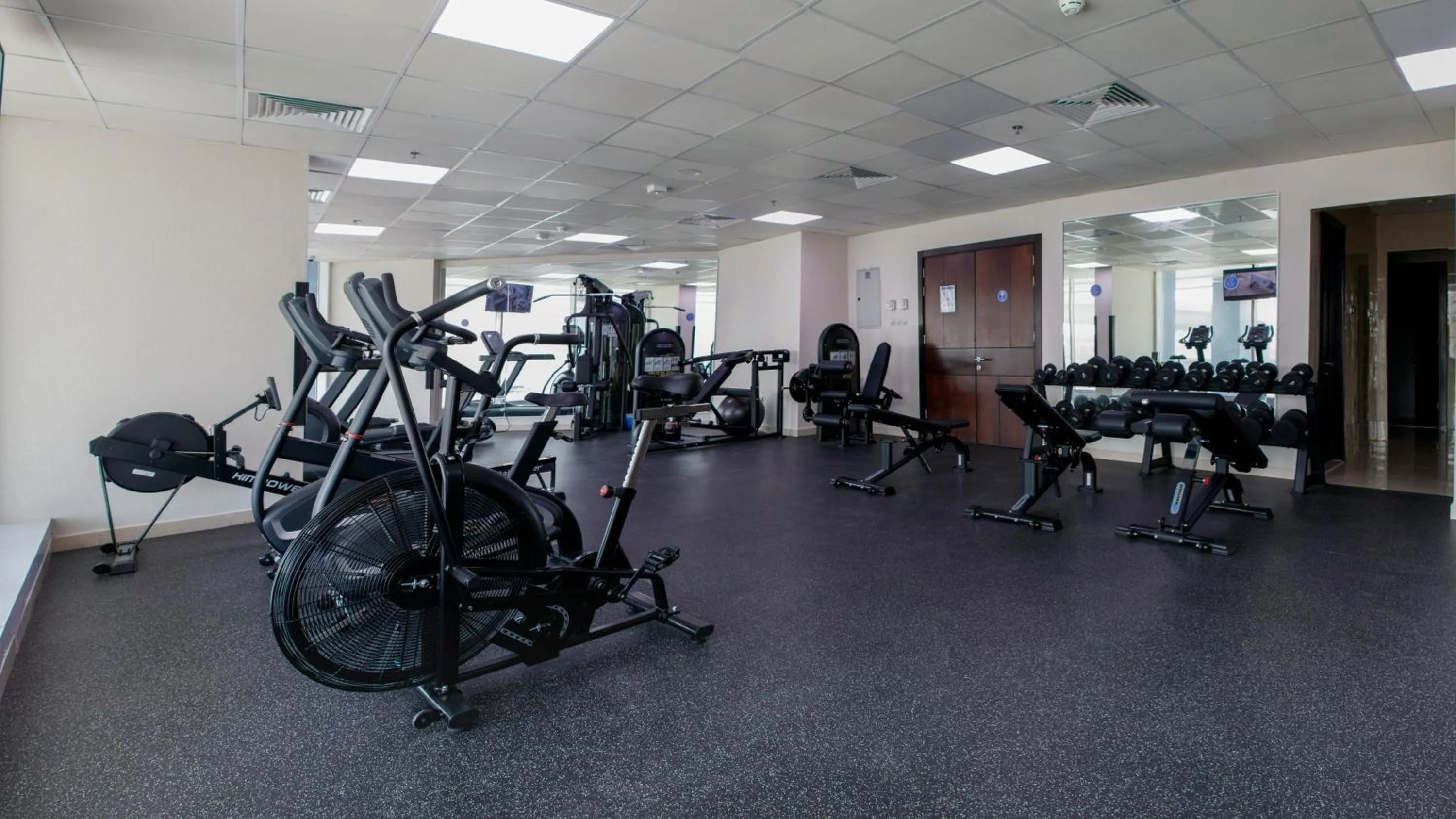 Fitness centre/facilities in Viola Hotel Apartments