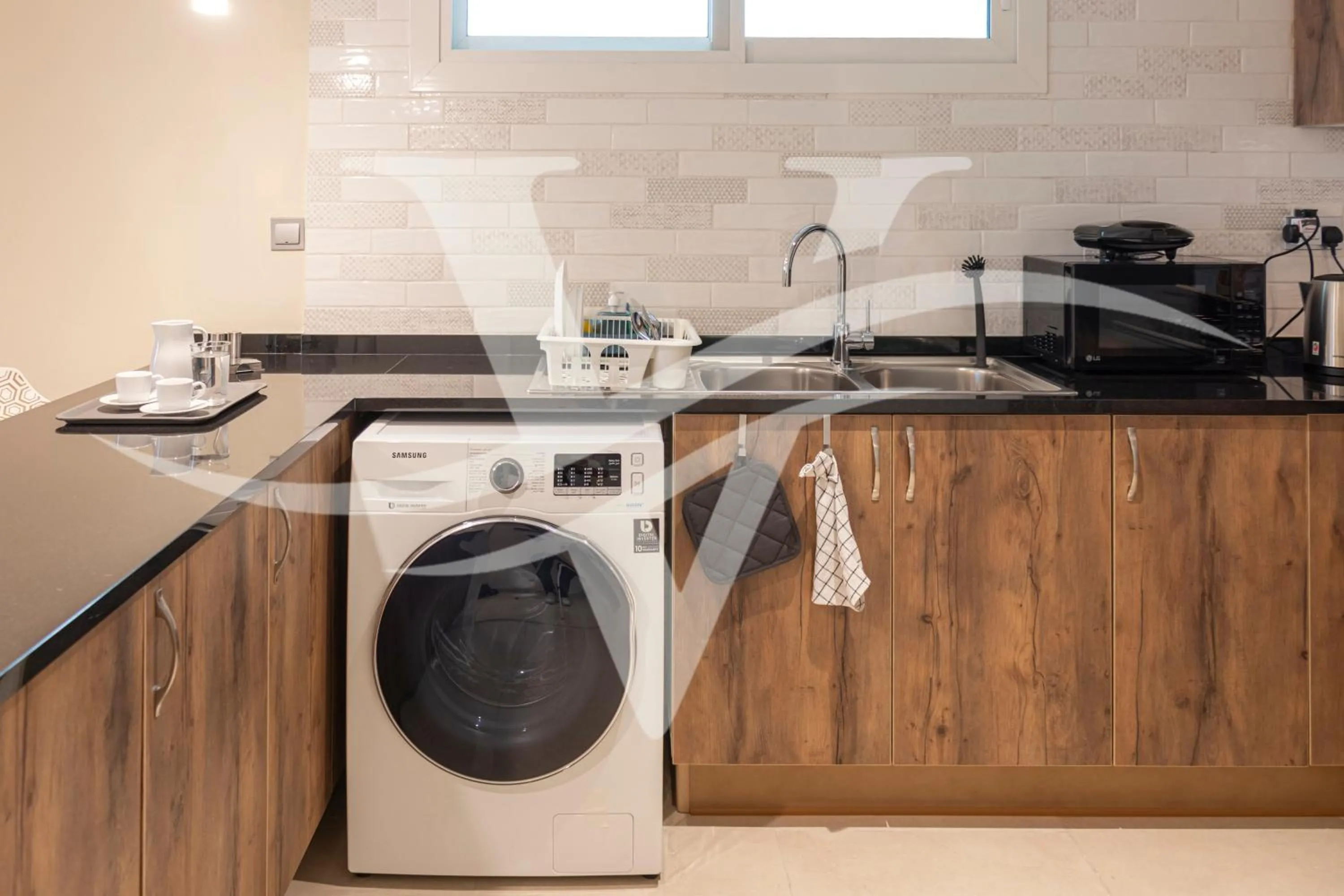 Kitchen or kitchenette in Viola Hotel Apartments
