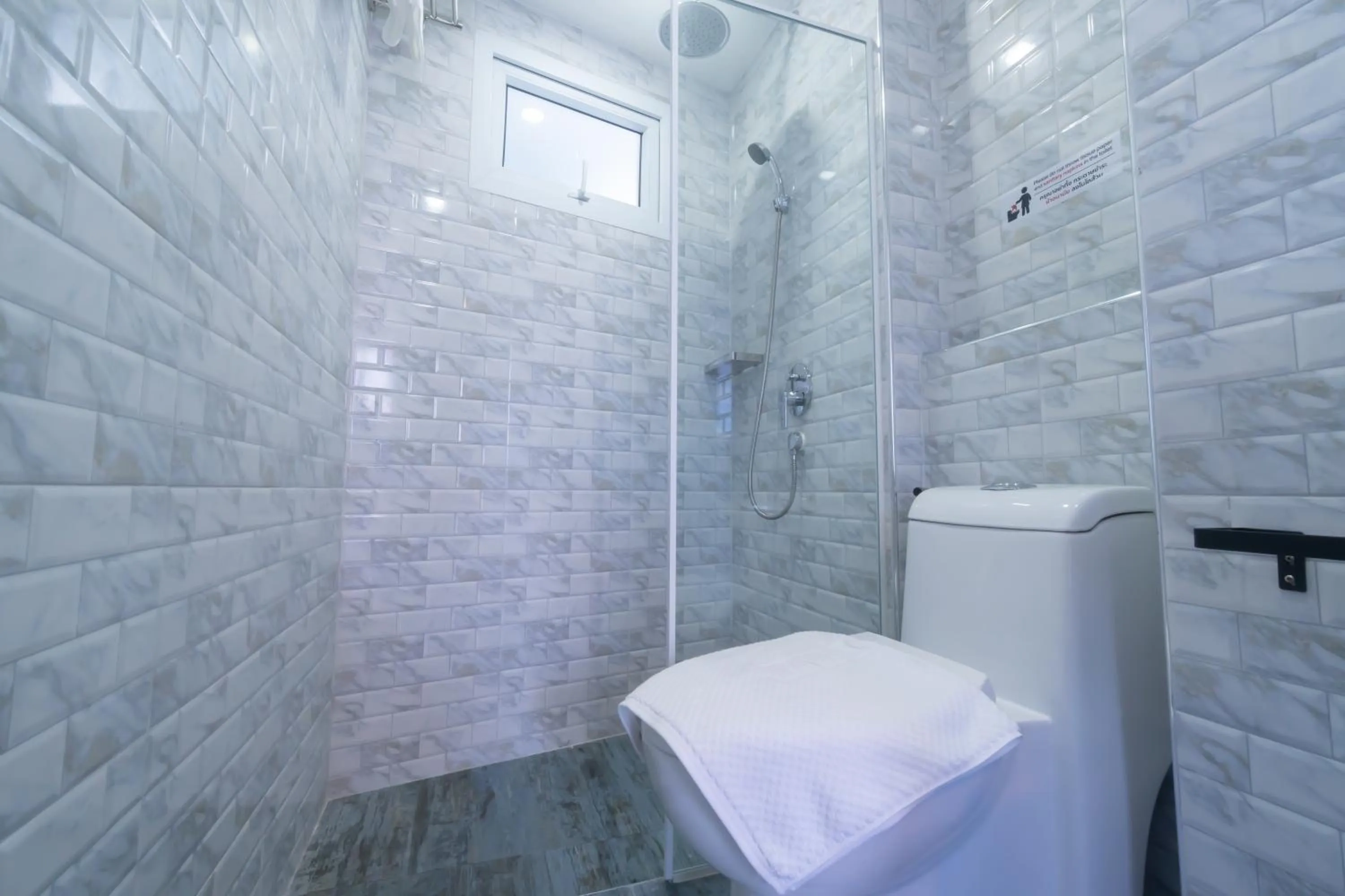 Shower in Spark Hotel - MRT Queen Sirikit - SHA Extra Plus Certified