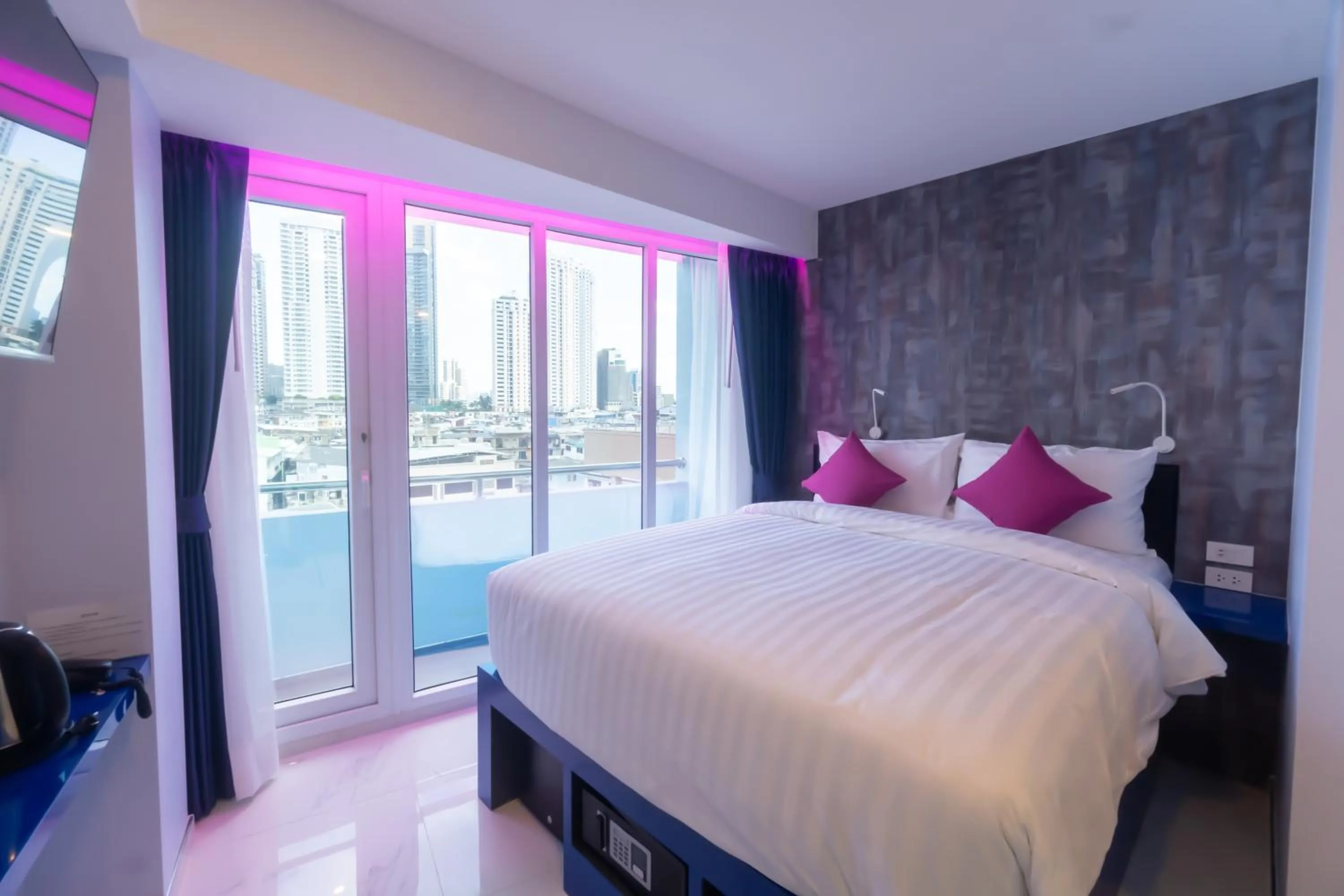 Bedroom, Bed in Spark Hotel - MRT Queen Sirikit - SHA Extra Plus Certified