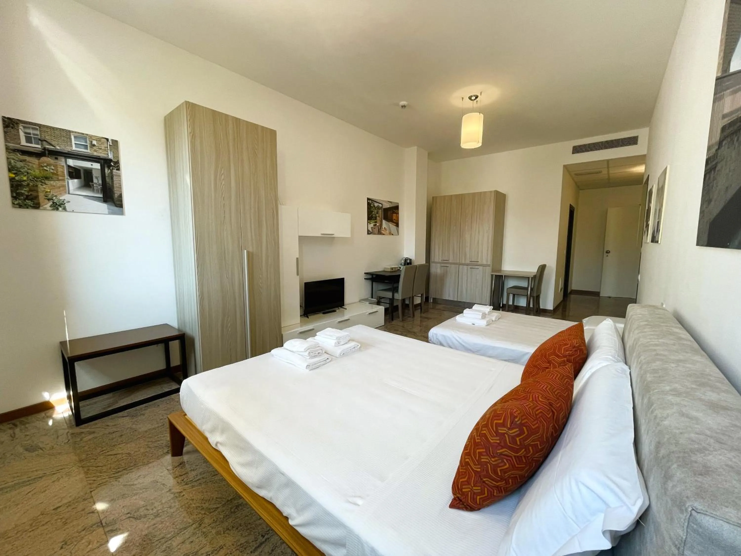 Bed in EGO' Residence Ferrara