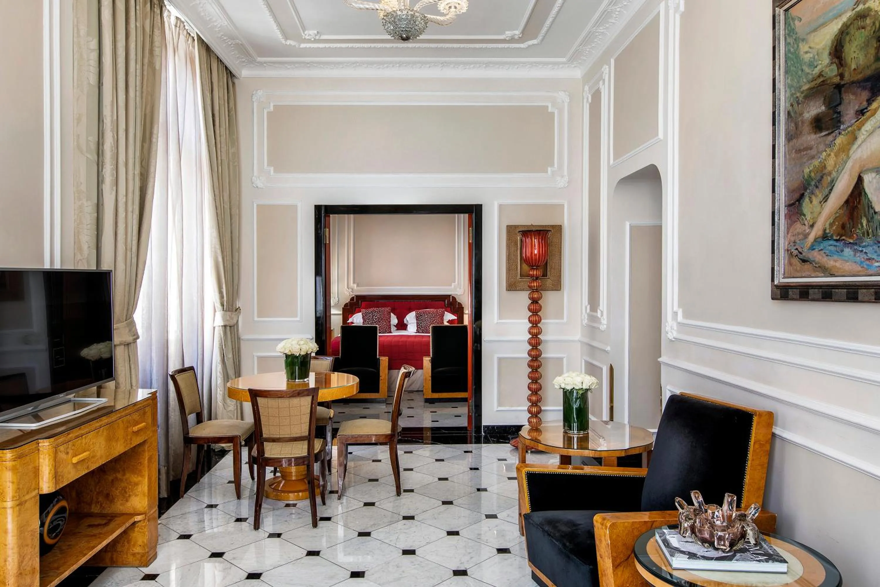 Living room in Baglioni Hotel Regina - The Leading Hotels of the World