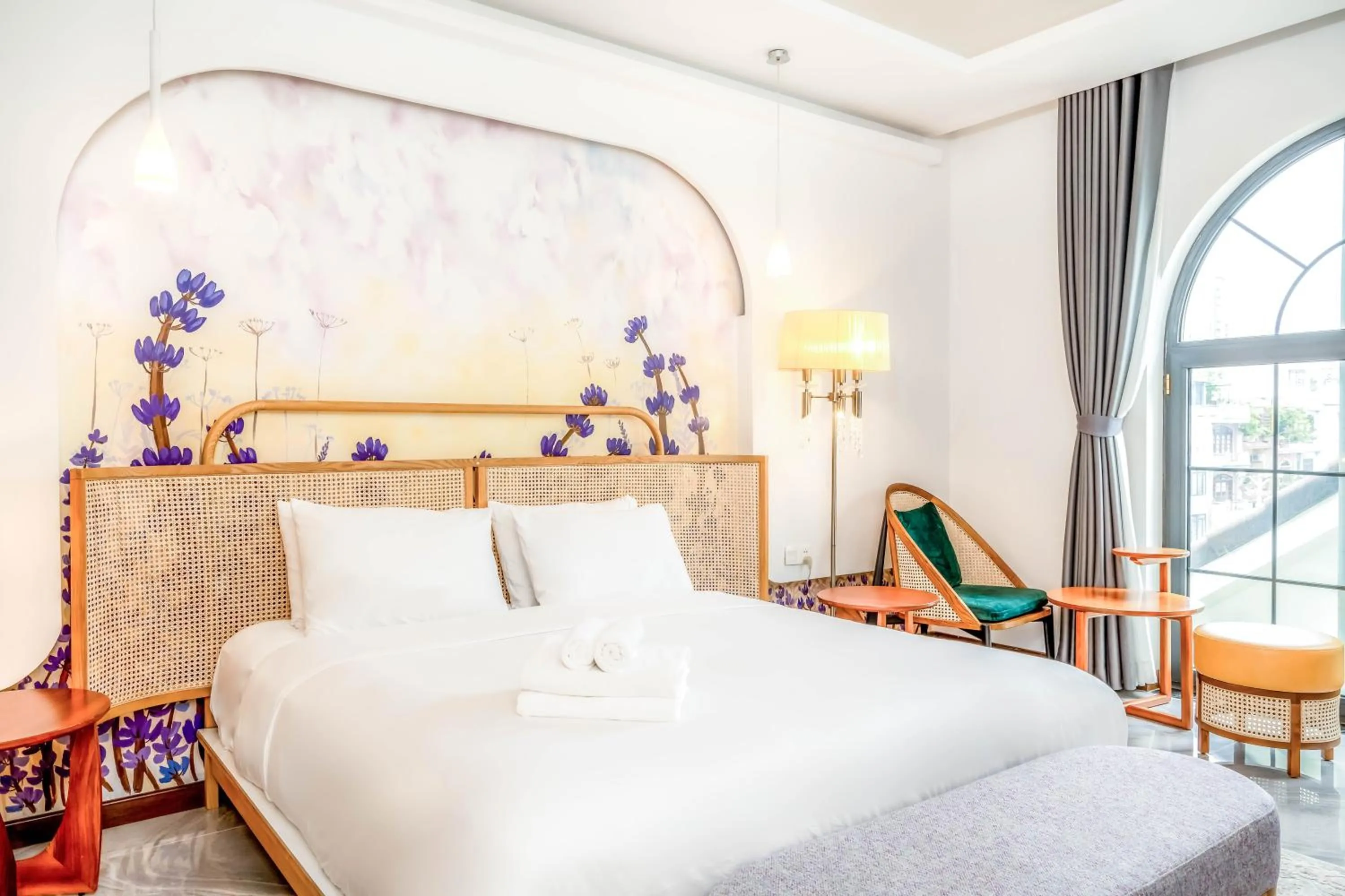 Bed in FREE AIRPORT - MISAKI Hotel by SAZI