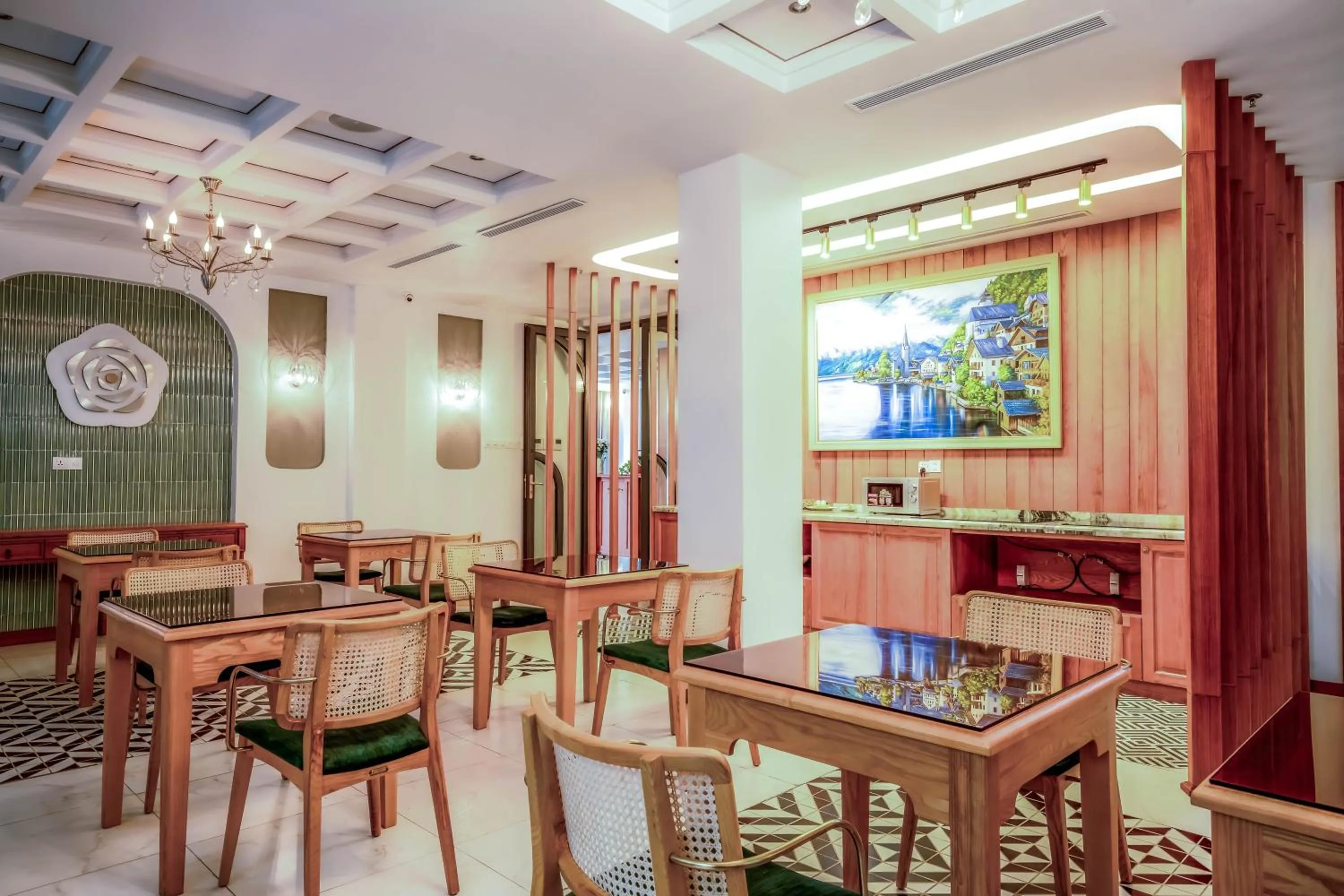 Dining area in FREE AIRPORT - MISAKI Hotel by SAZI